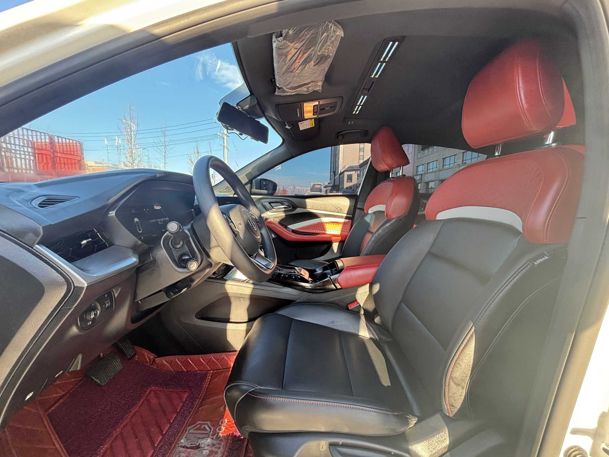 5 2024 immagine di auto #4