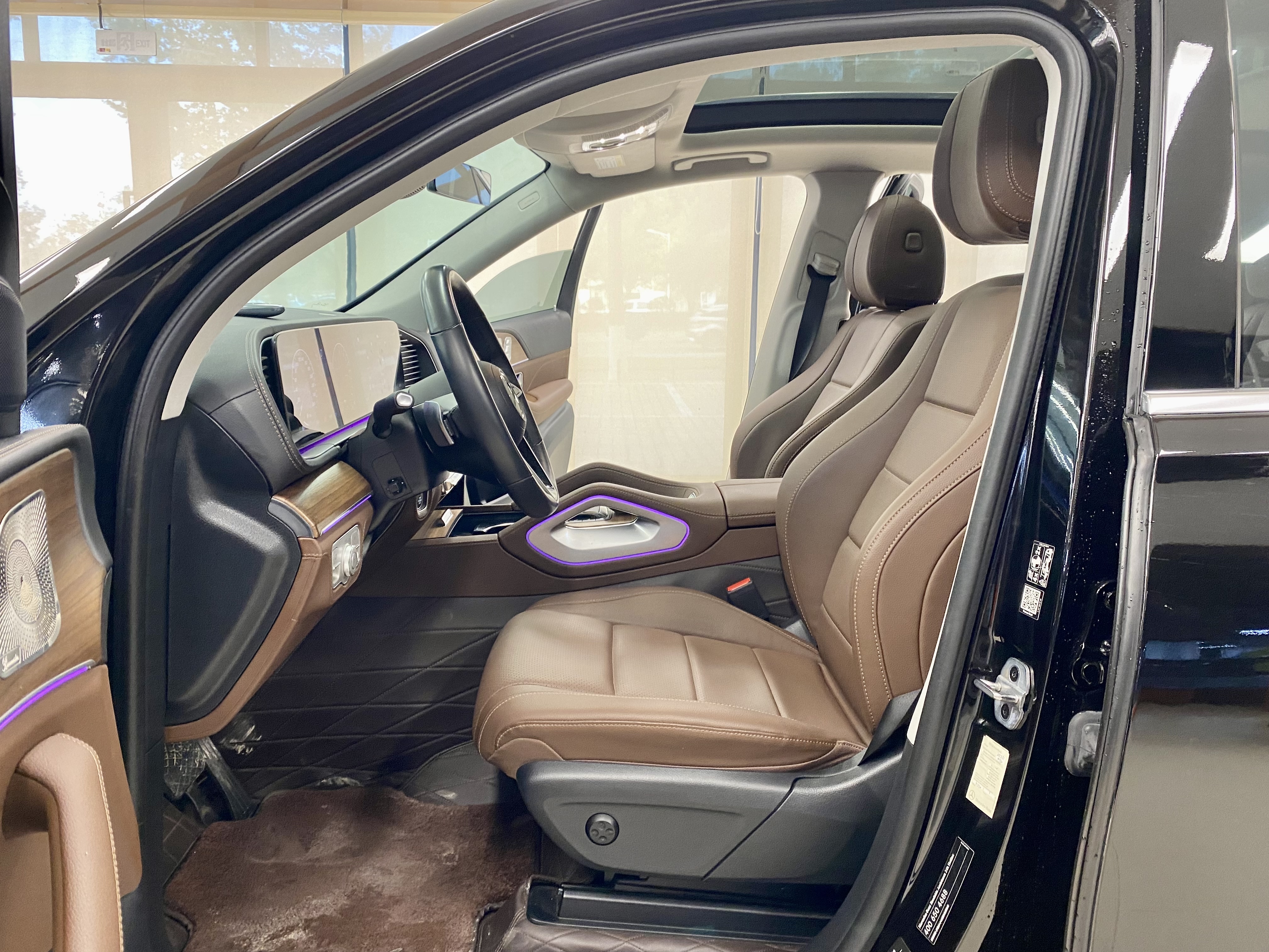 Mercedes-Benz GLE Class New Energy 2023 car image #4