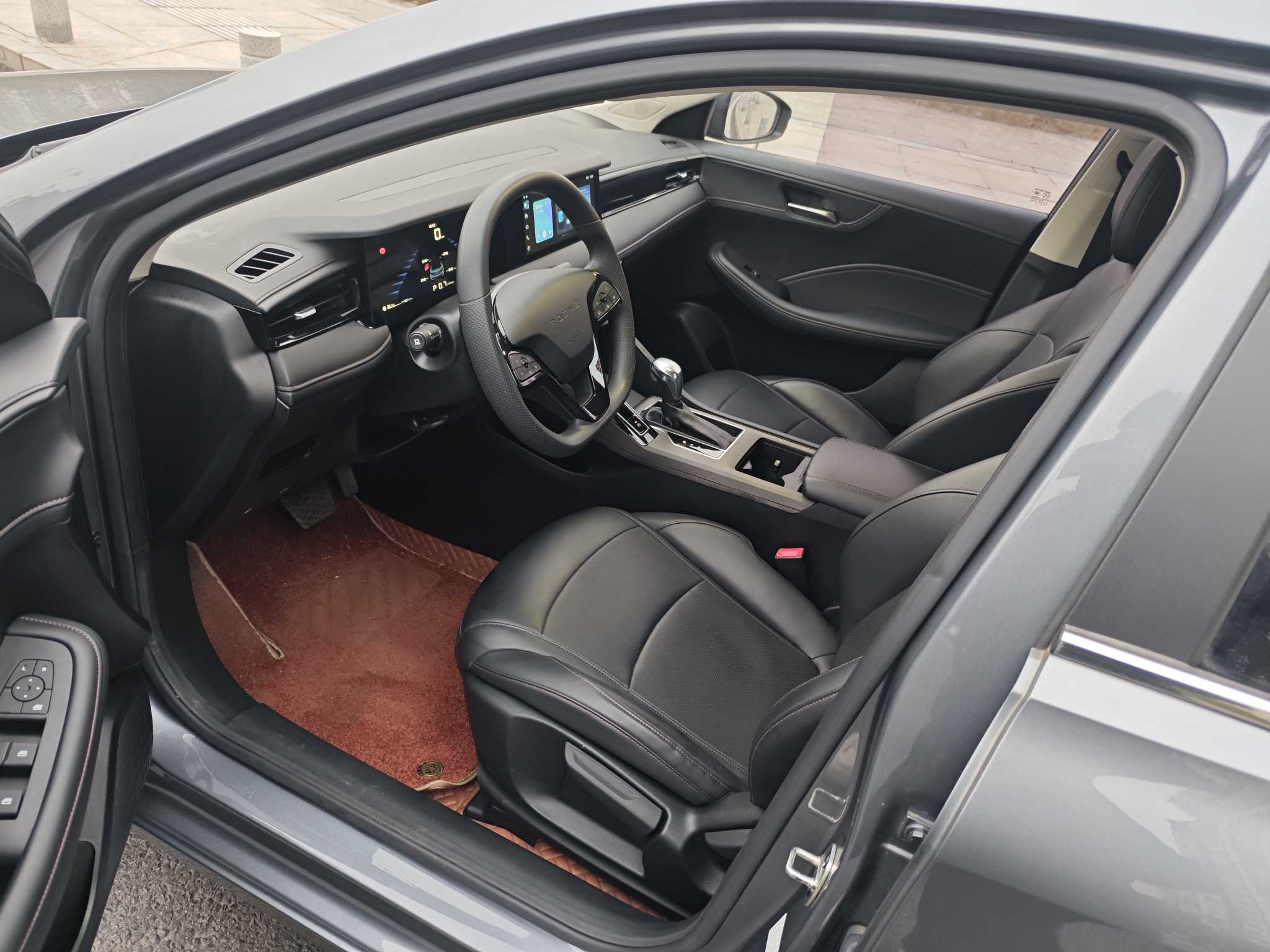 Roewe i5 2023 car image #4