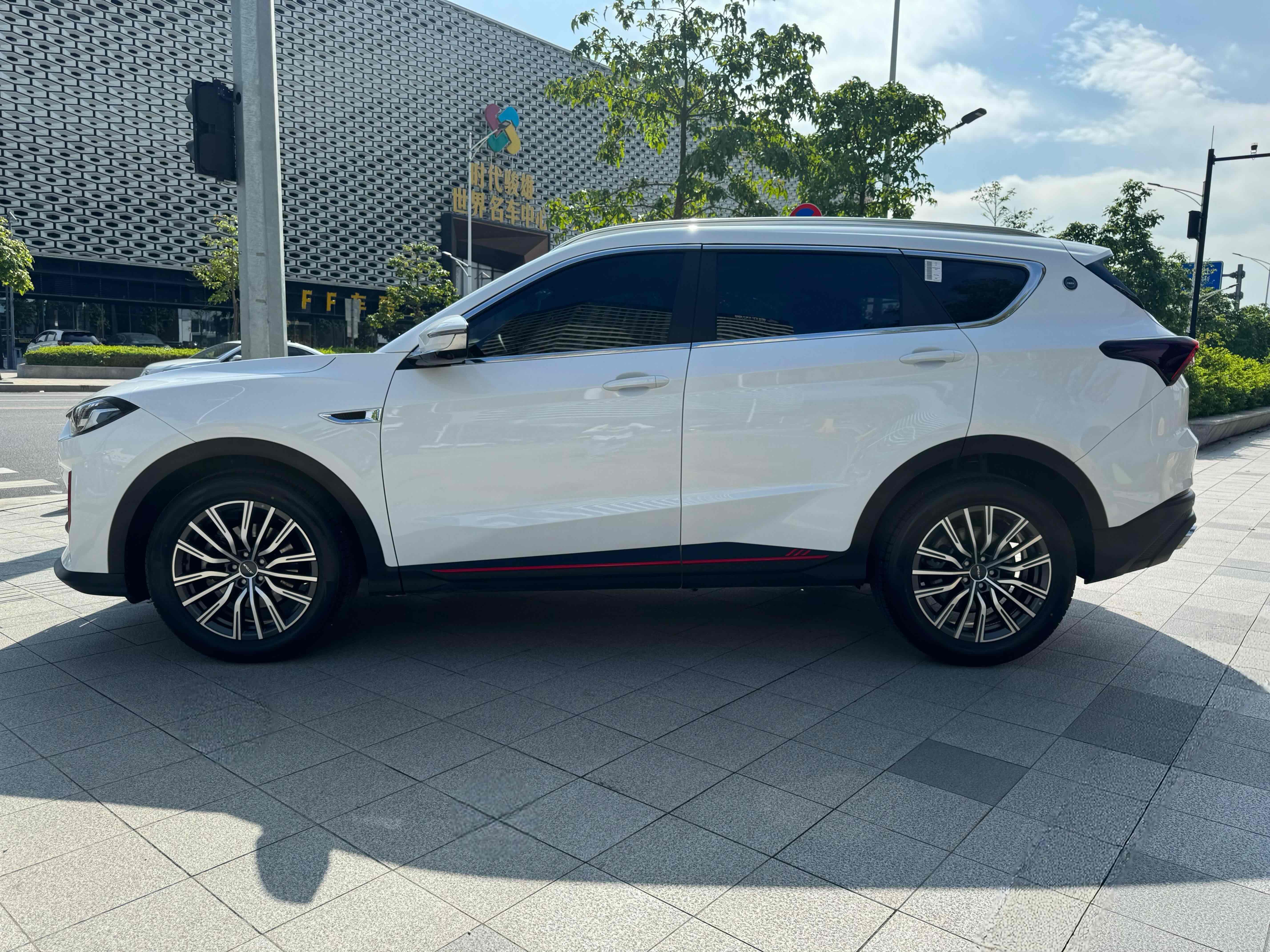 Jetour X70 PRO 2023 #4 Jetour X70 PRO 2023 immagine di auto #4