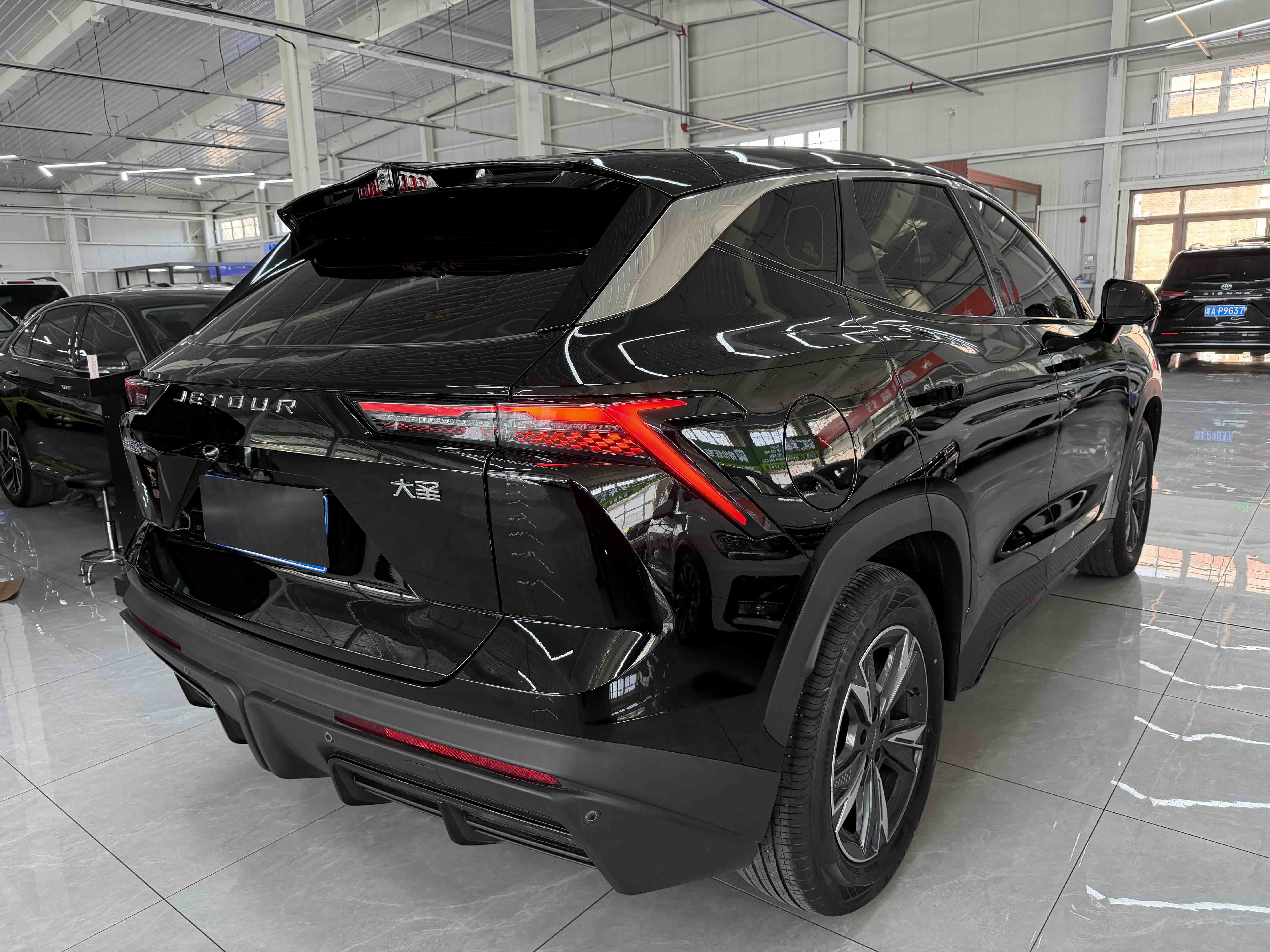 Jetour Dashing 2023 car image #4