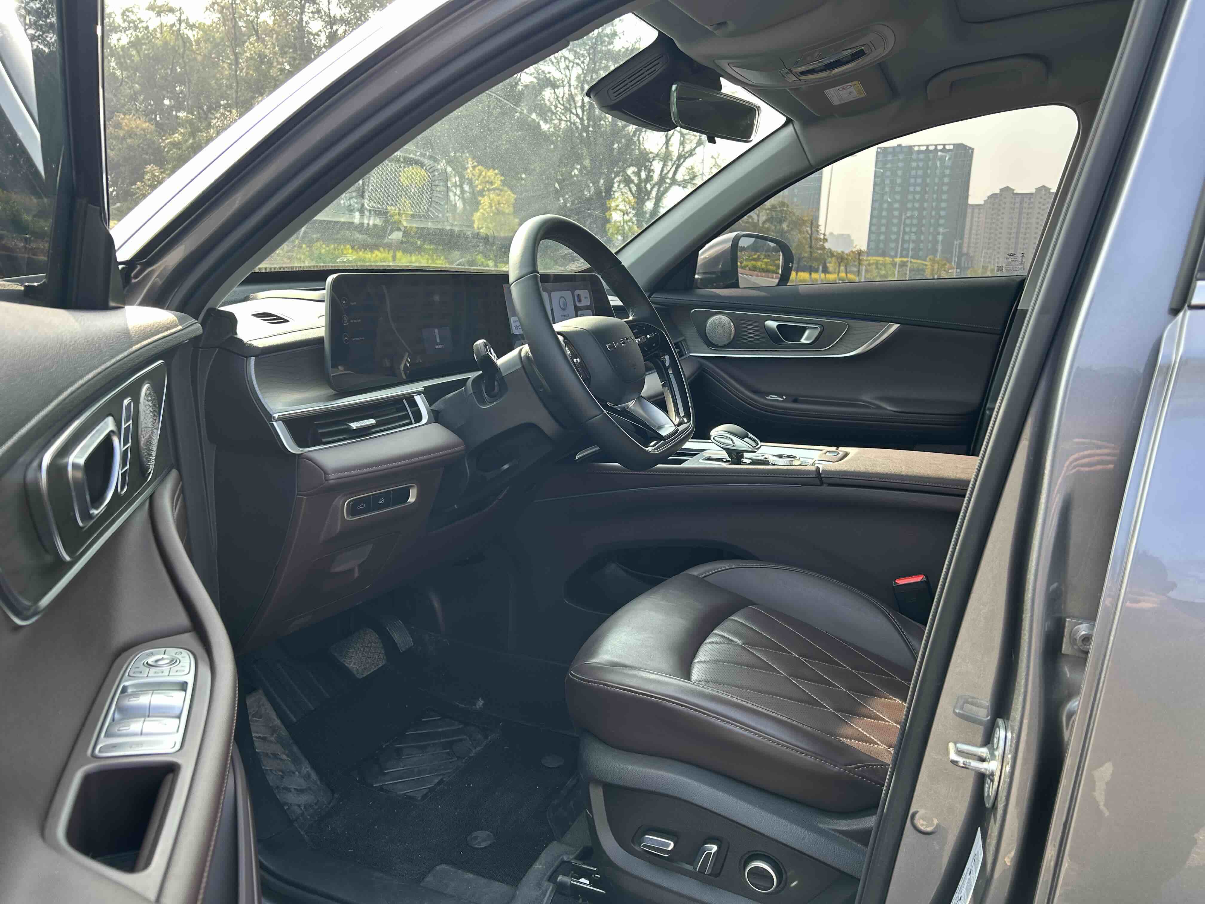 Tiggo 8 PRO 2023 car image #4