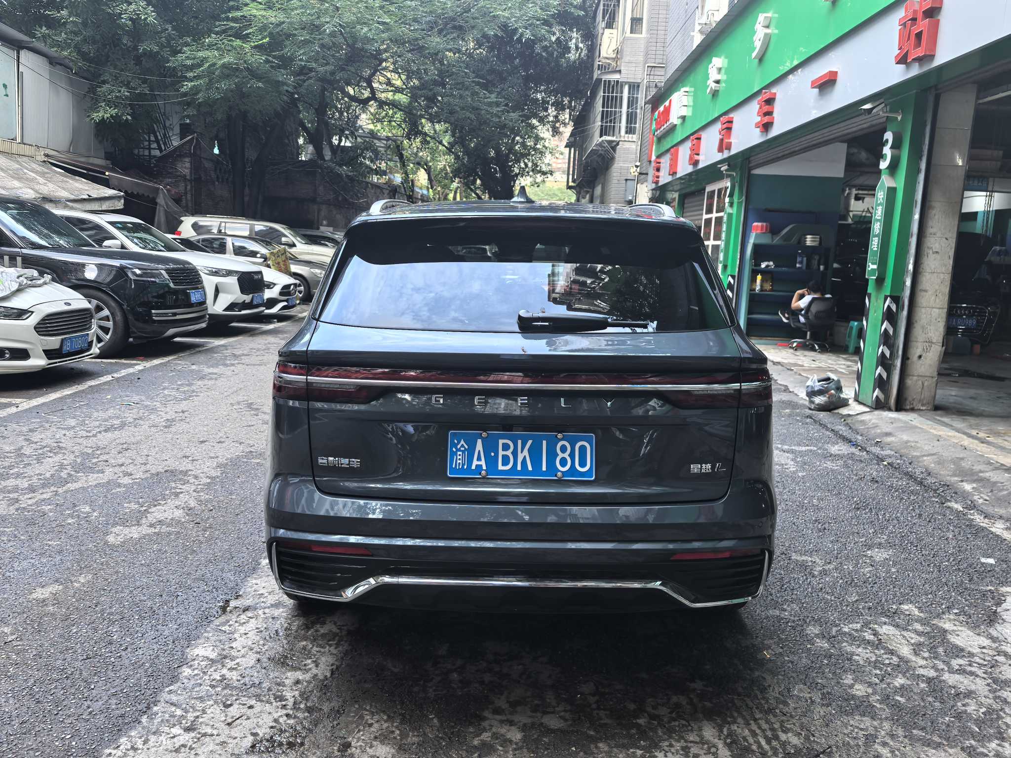 GEELY Monjaro 2024 car image #4