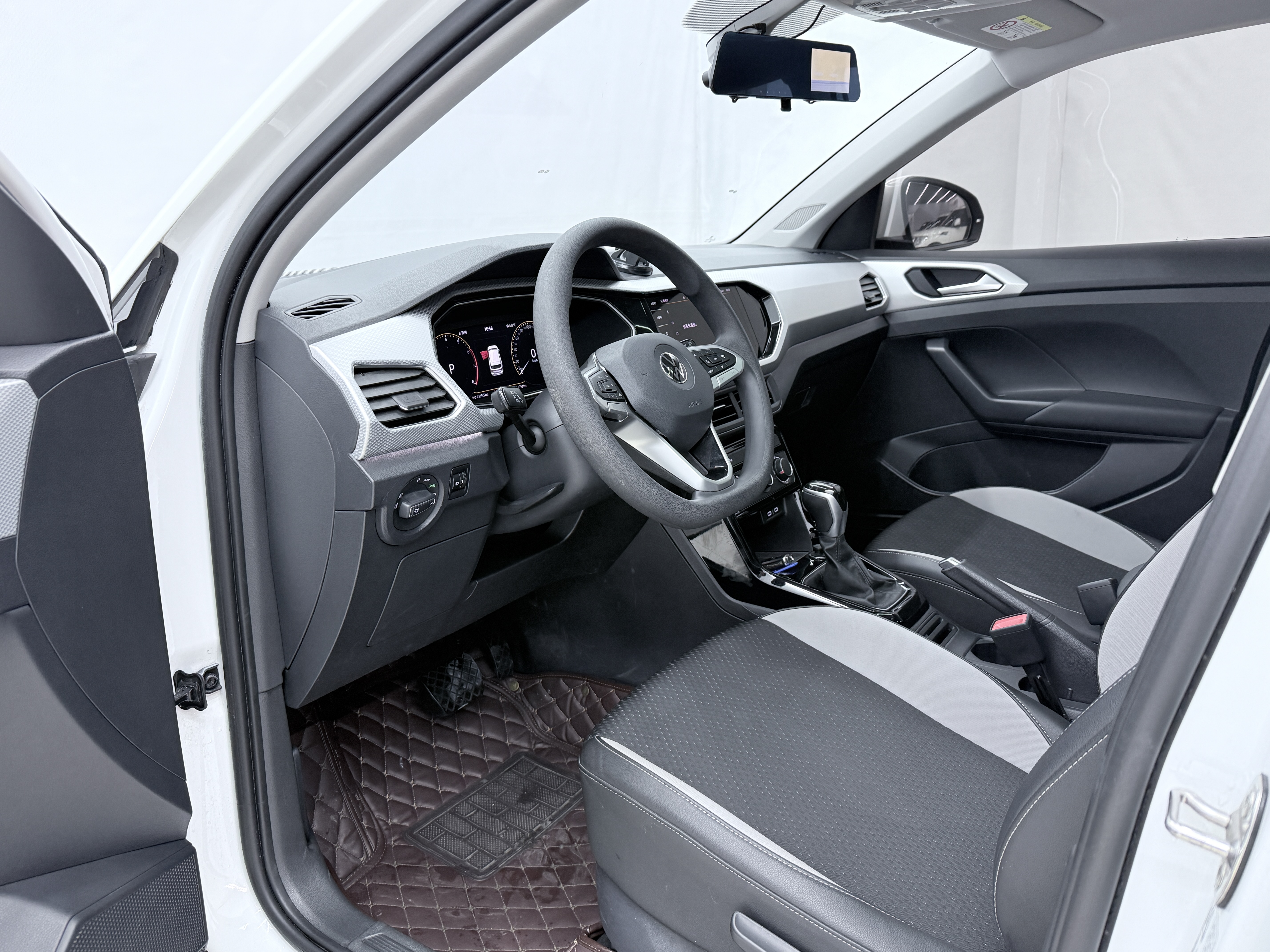 Volkswagen Tacqua 2024 #4 Volkswagen Tacqua 2024 car image #4