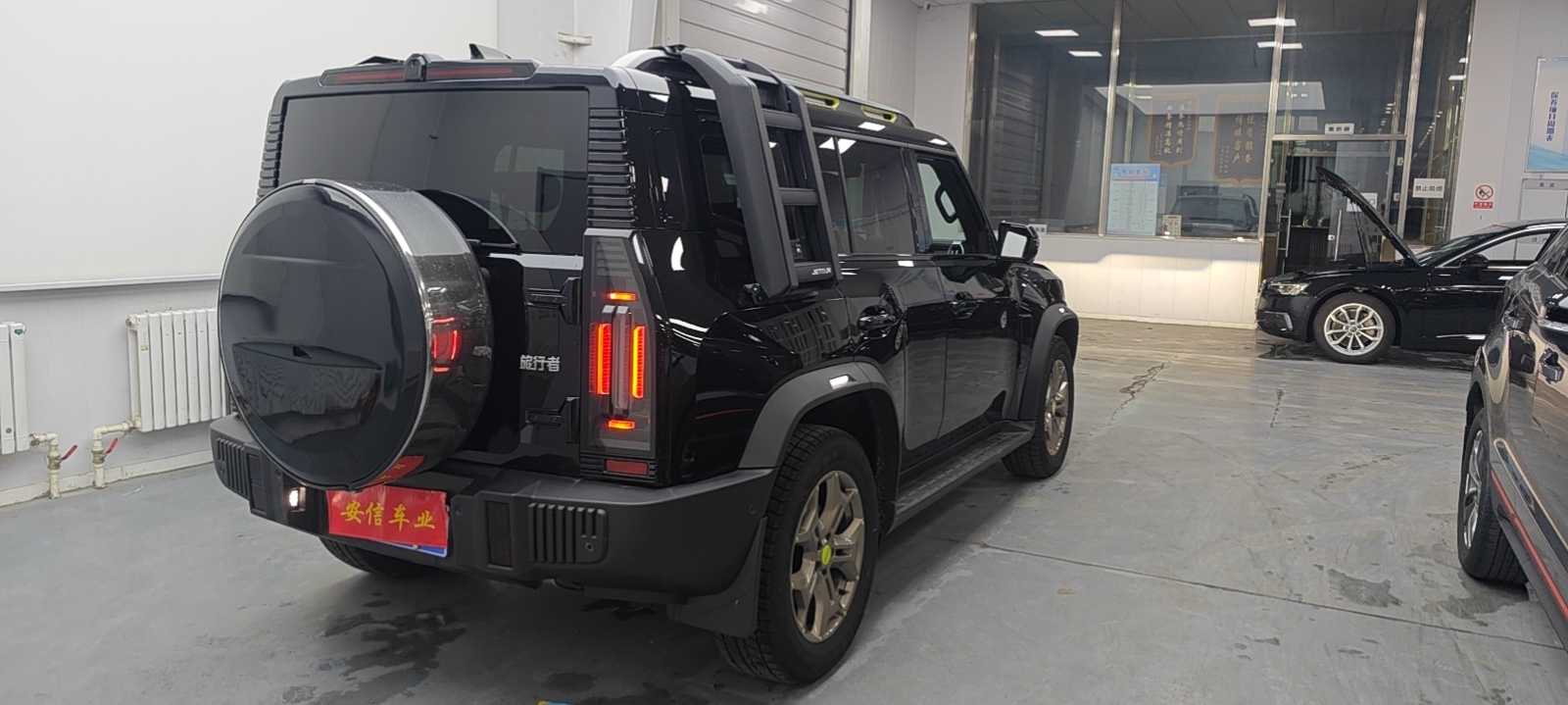 Jetour Shanhai Traveller 2024 car image #4