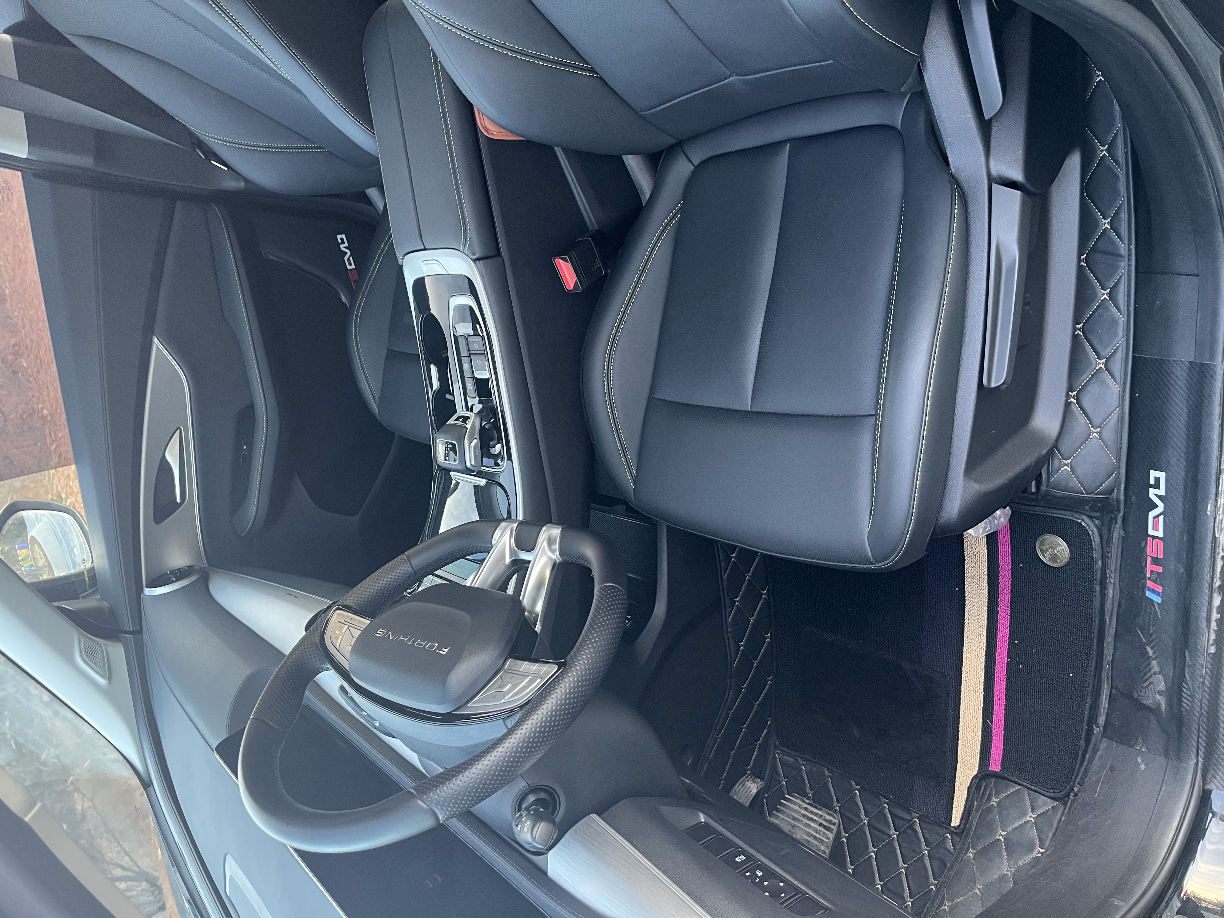 T5 EVO 2024 #4 T5 EVO 2024 car image #4