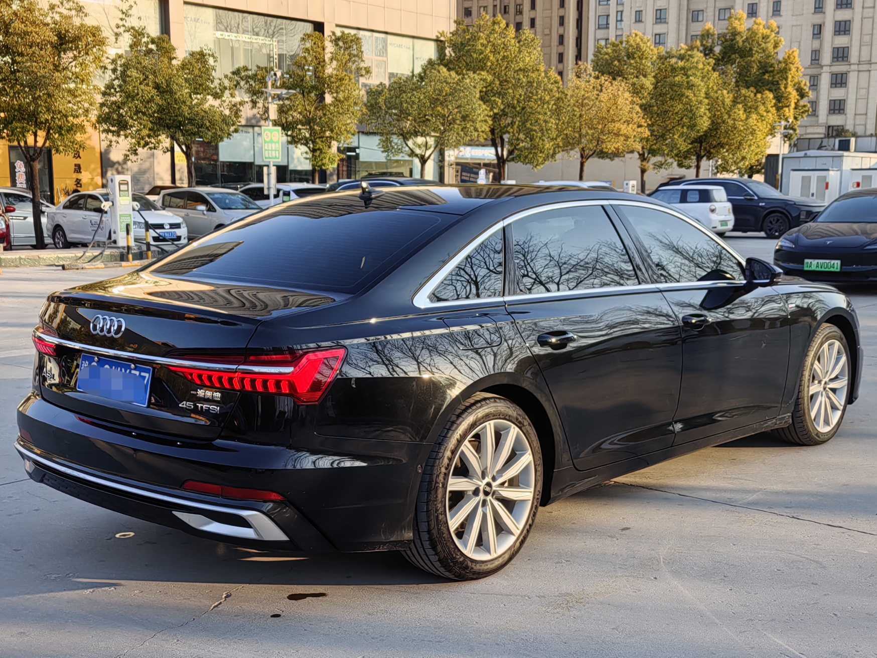 Audi A6L 2025 صورة سيارة #4