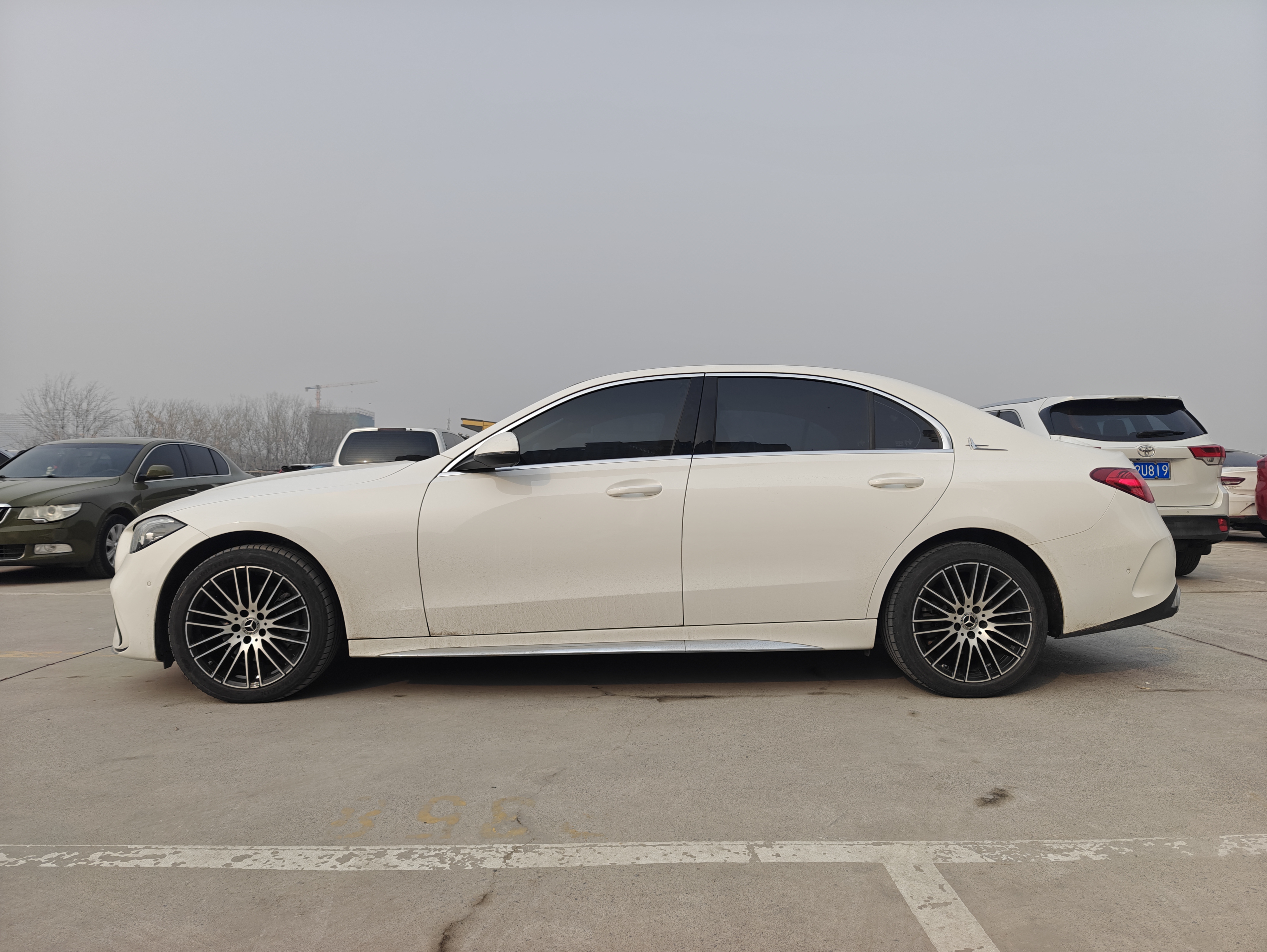 Mercedes-Benz C Class 2024 car image #4