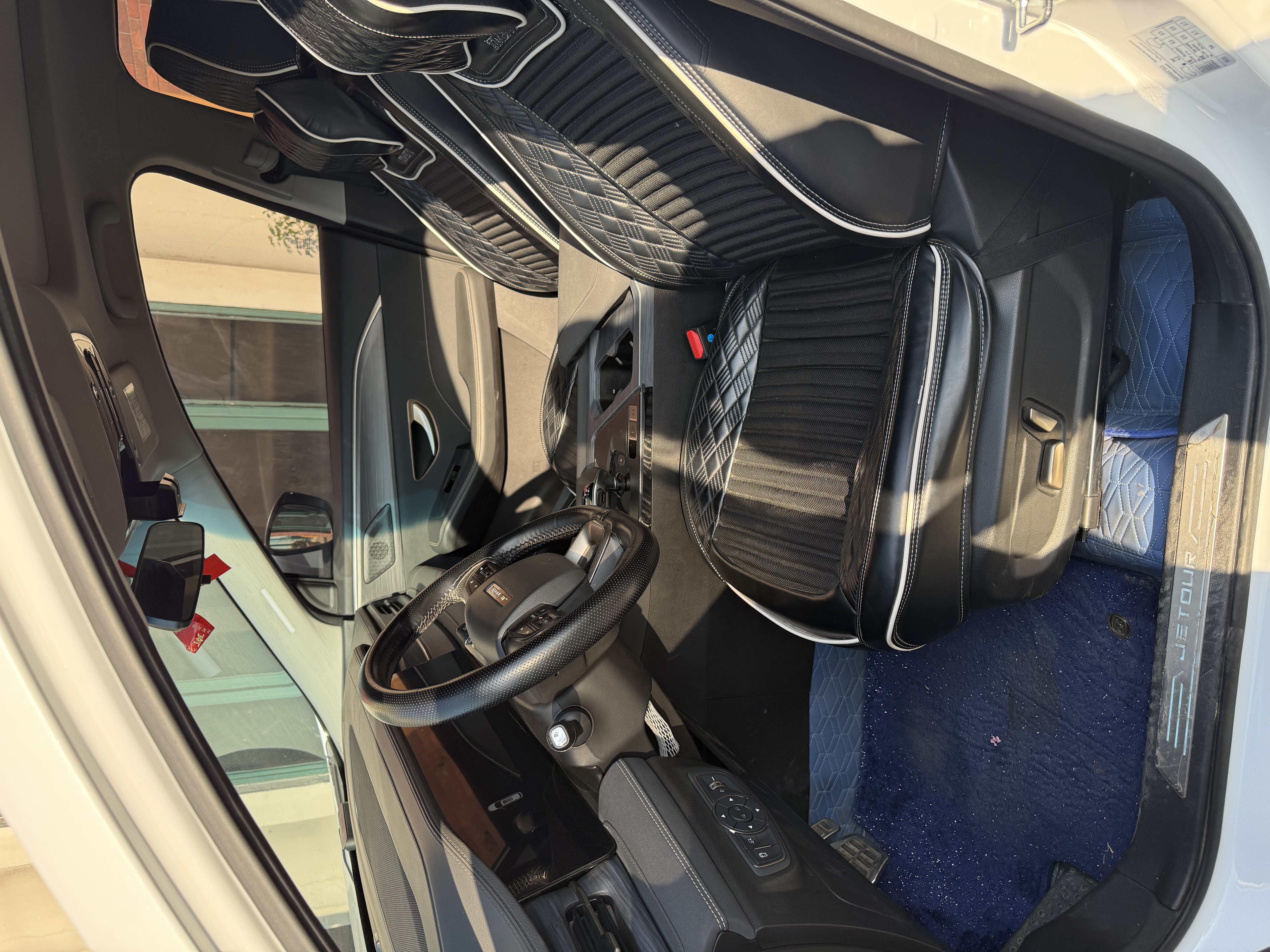Jetour X90 PLUS 2024 #4 Jetour X90 PLUS 2024 image de voiture #4