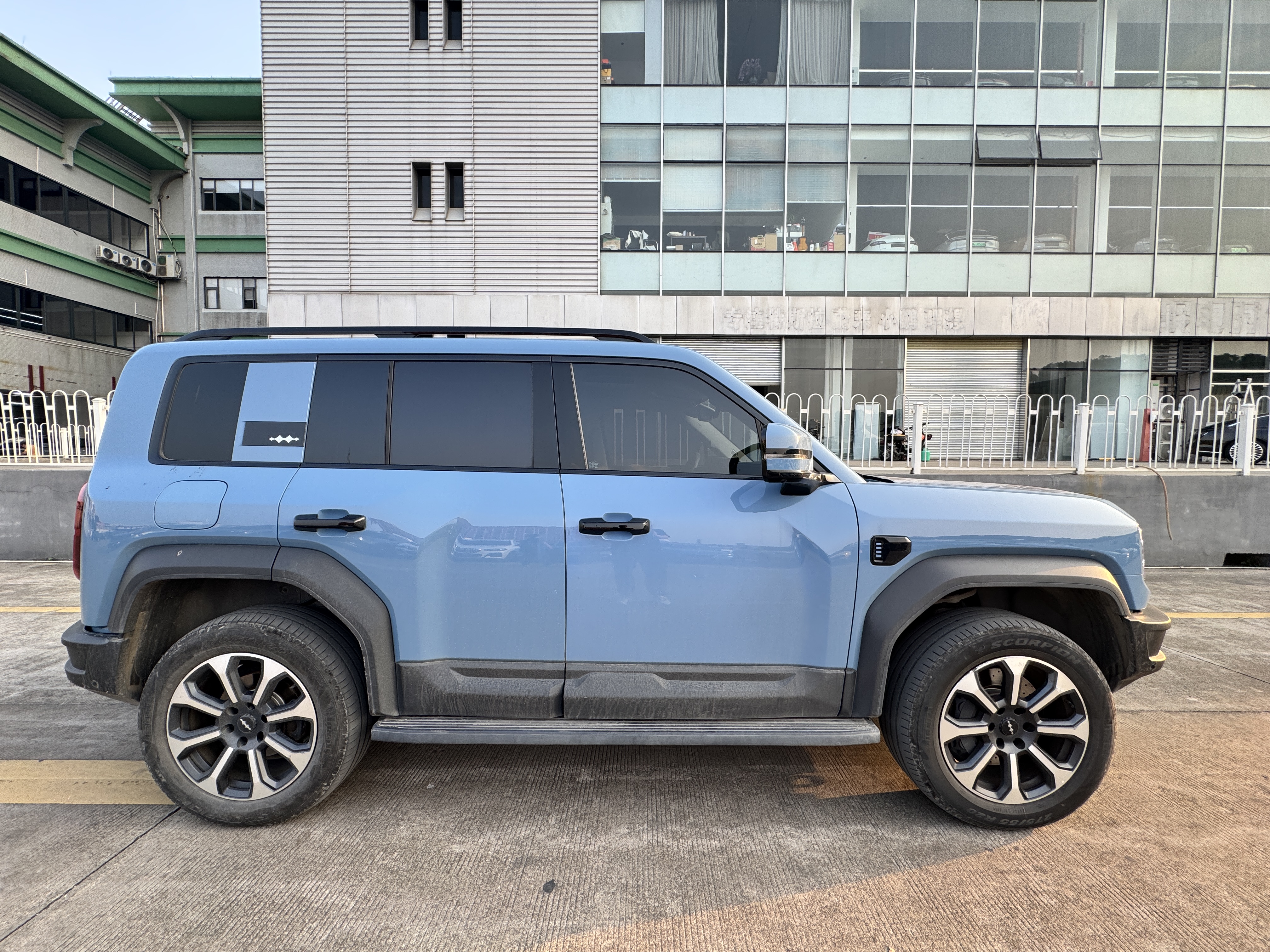 FangChengBao Leopard 5 2025 car image #4