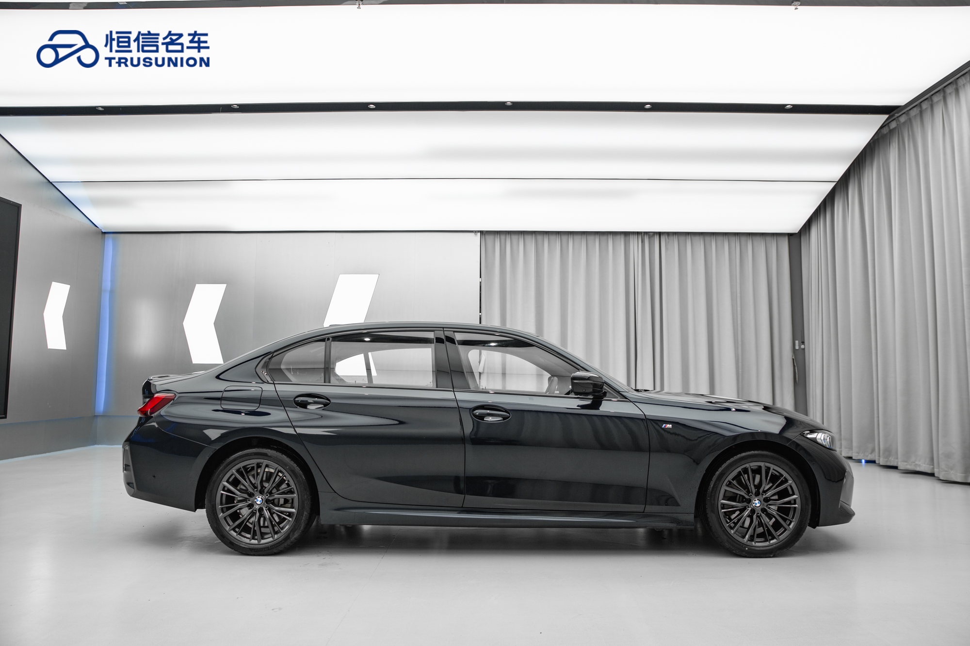 BMW 3 Series 2024 #4 BMW 3 Series 2024 car image #4