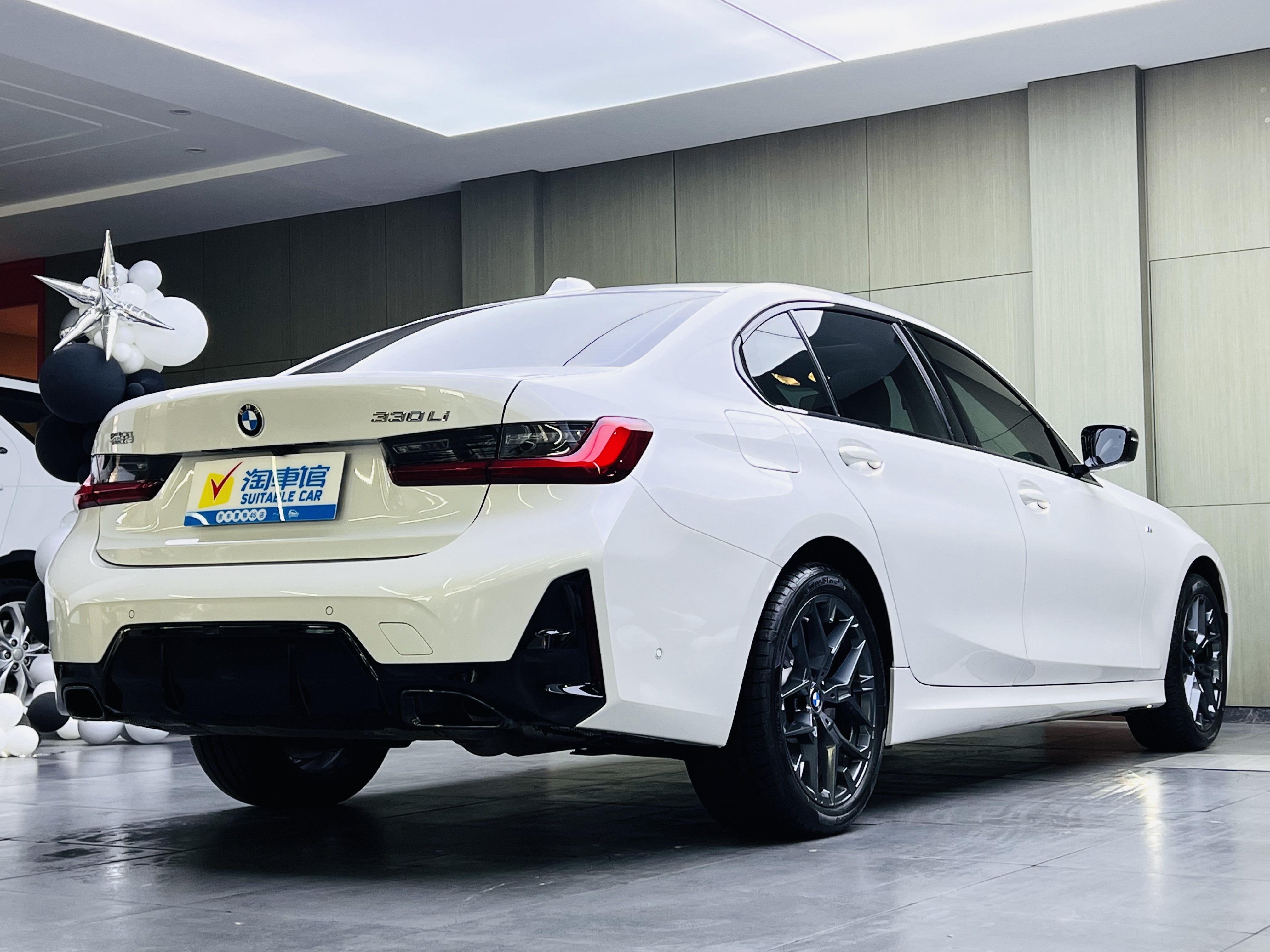 BMW 3 Series 2025 #4 BMW 3 Series 2025 car image #4