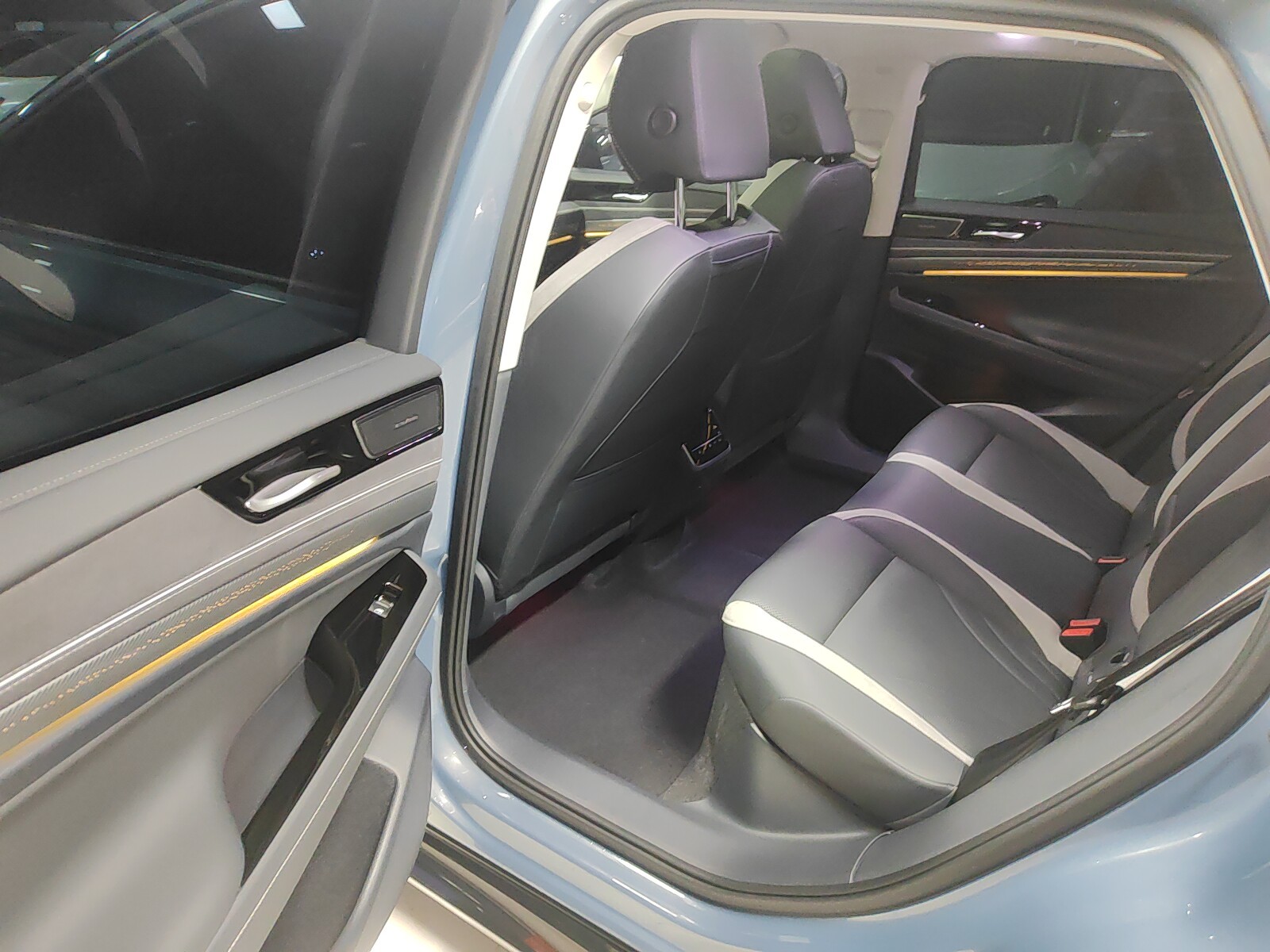 Volkswagen ID.7 Vizzion 2024 #4 Volkswagen ID.7 Vizzion 2024 car image #4