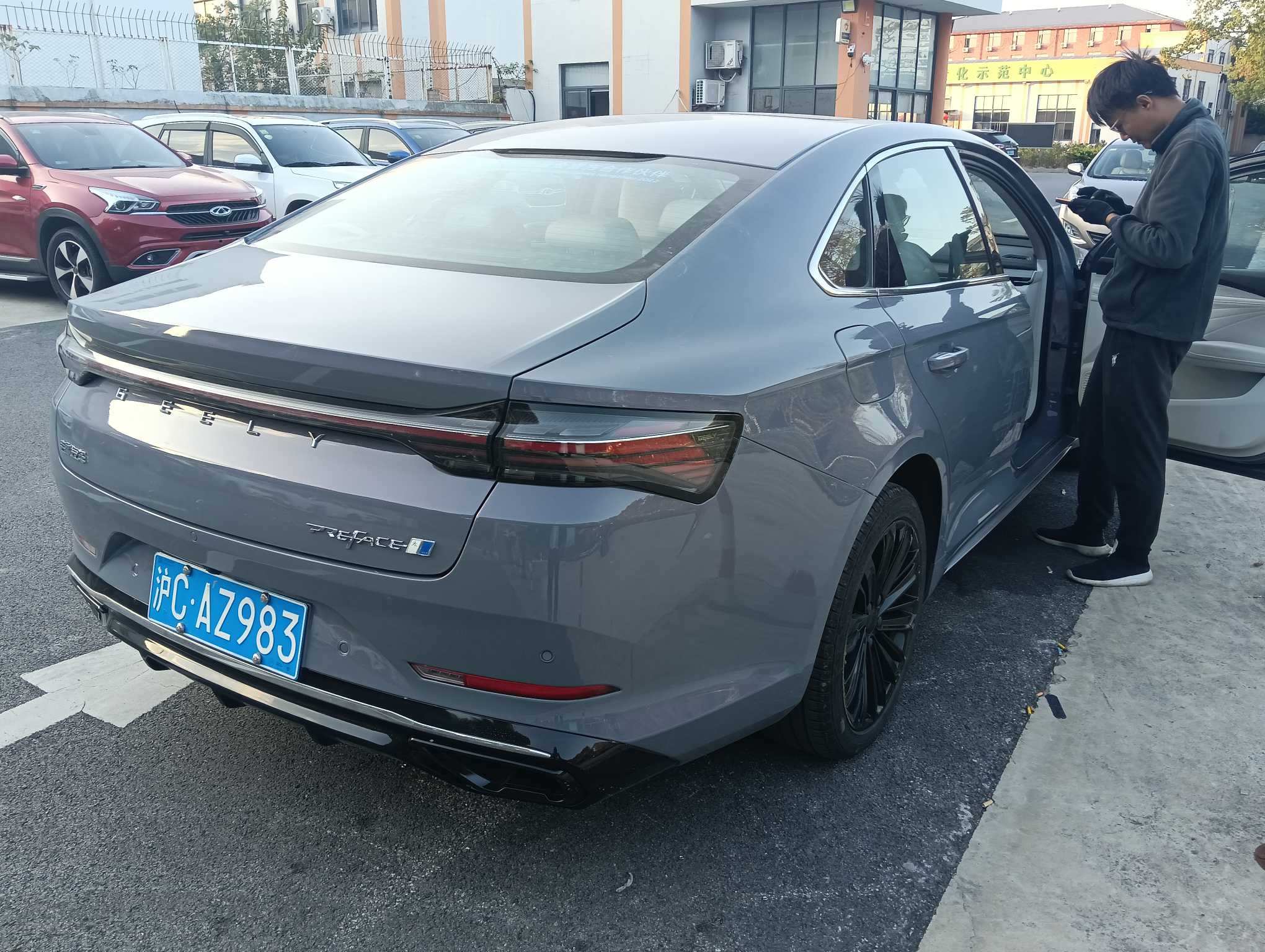 GEELY PrefaceL 2024 car image #4