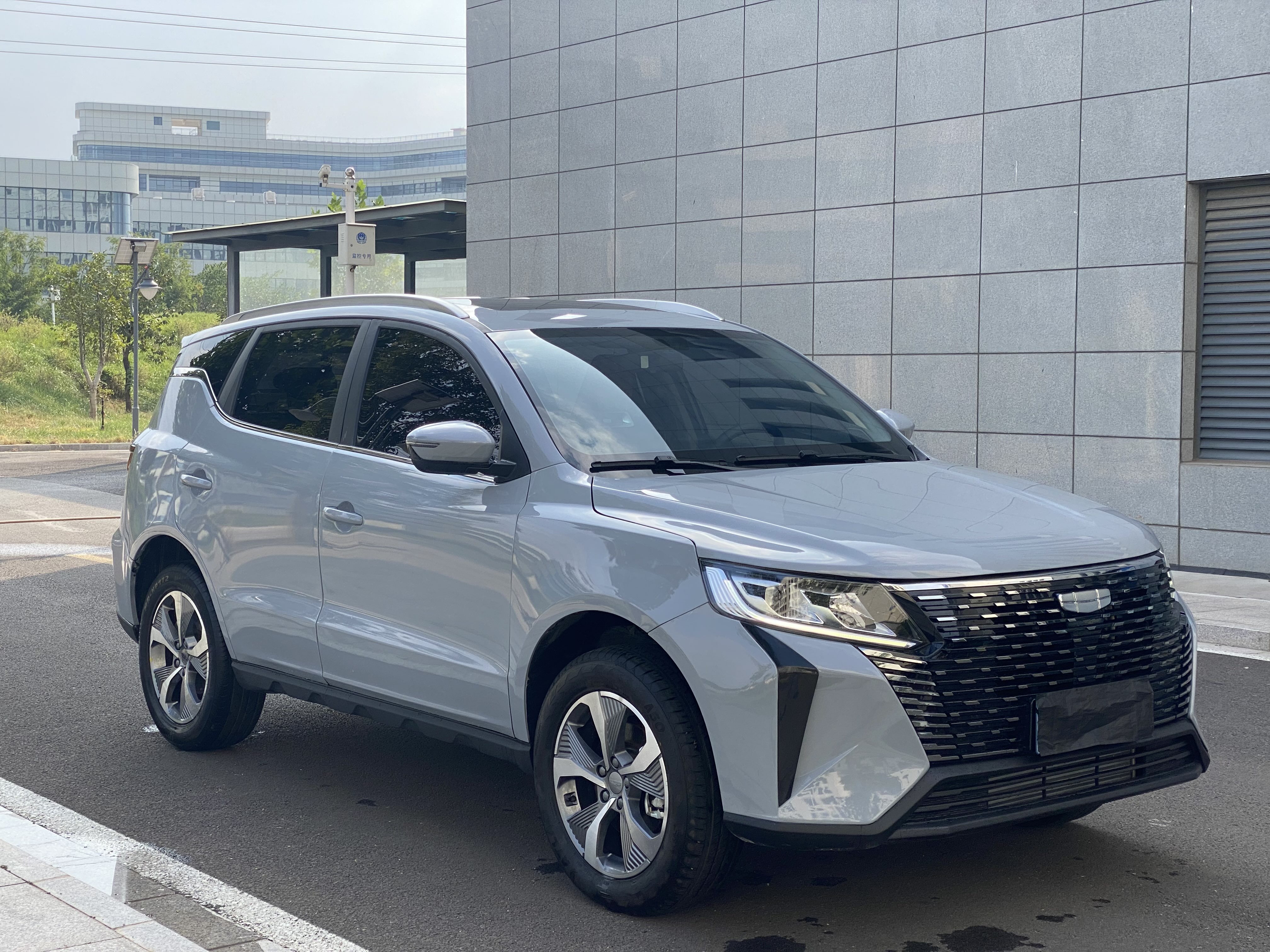 GEELY OkavangoPRO 2024 car image #4