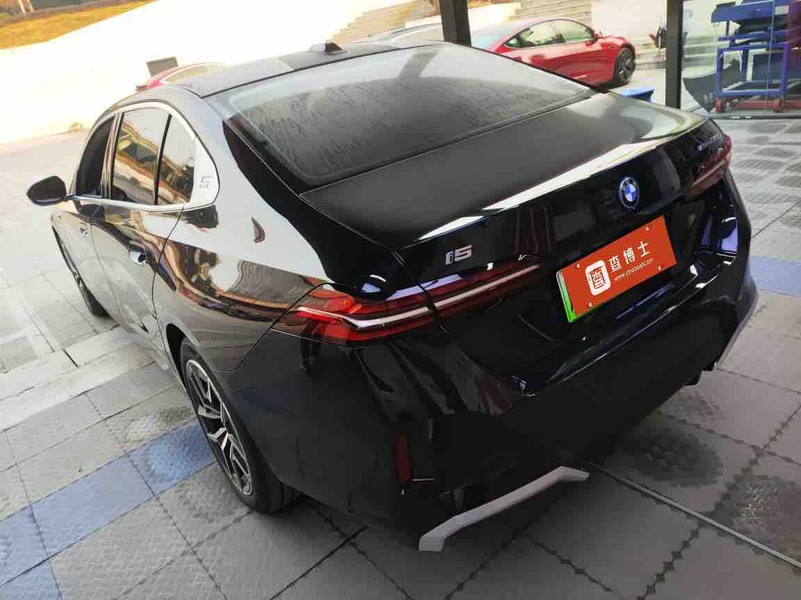 BMW i5 2024 #4 BMW i5 2024 car image #4