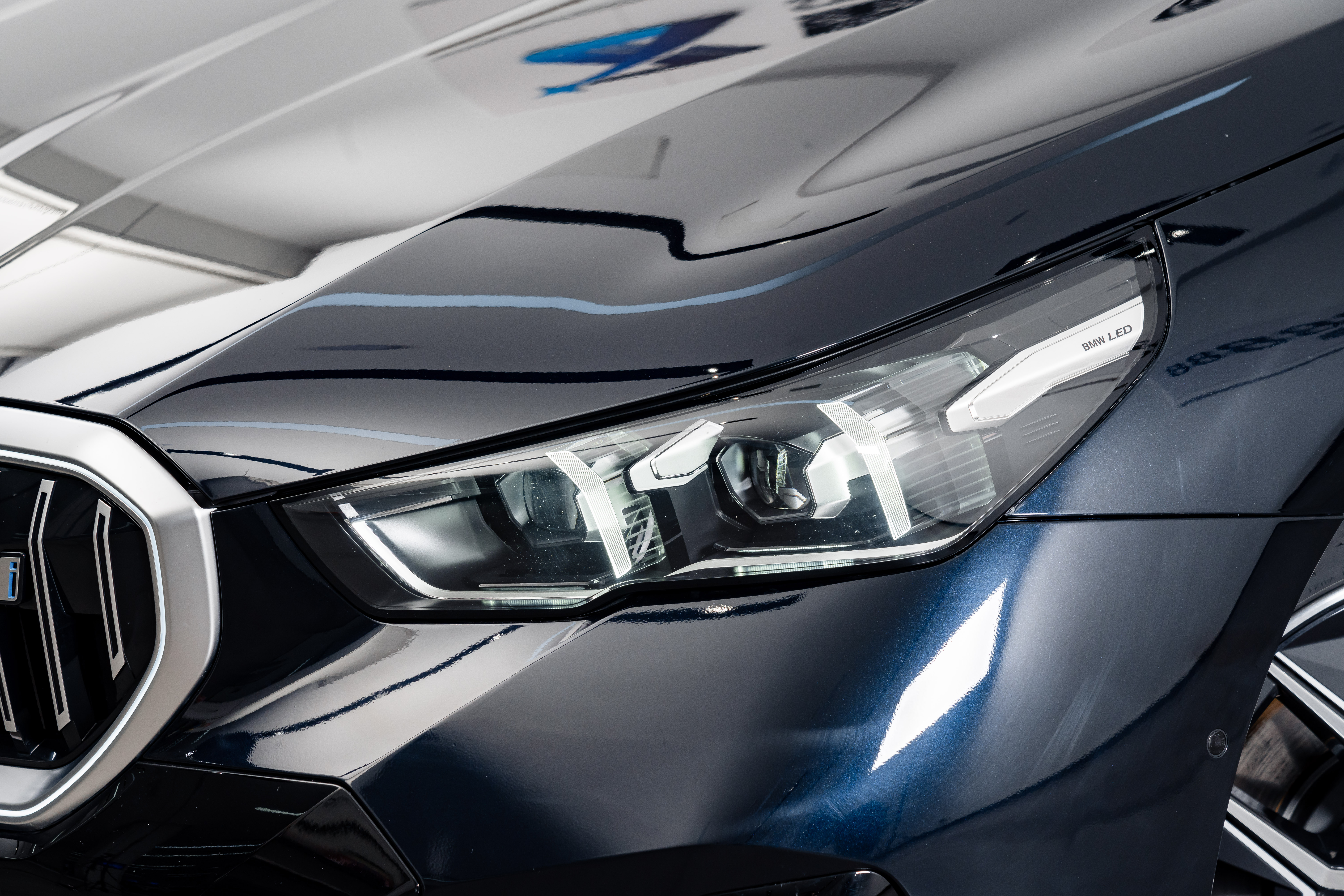 BMW i5 2025 immagine di auto #4