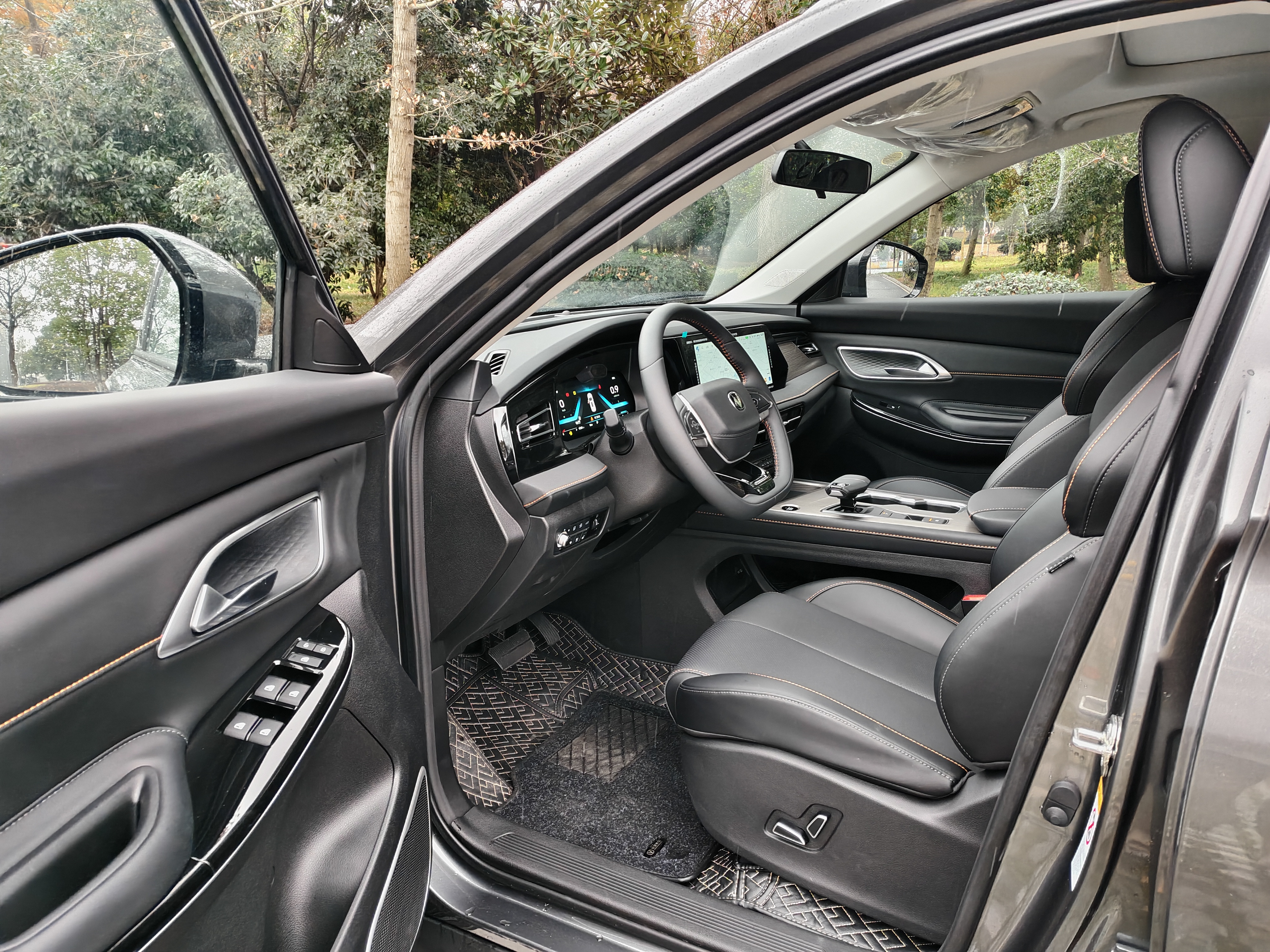 Changan X7 PLUS 2024 car image #4