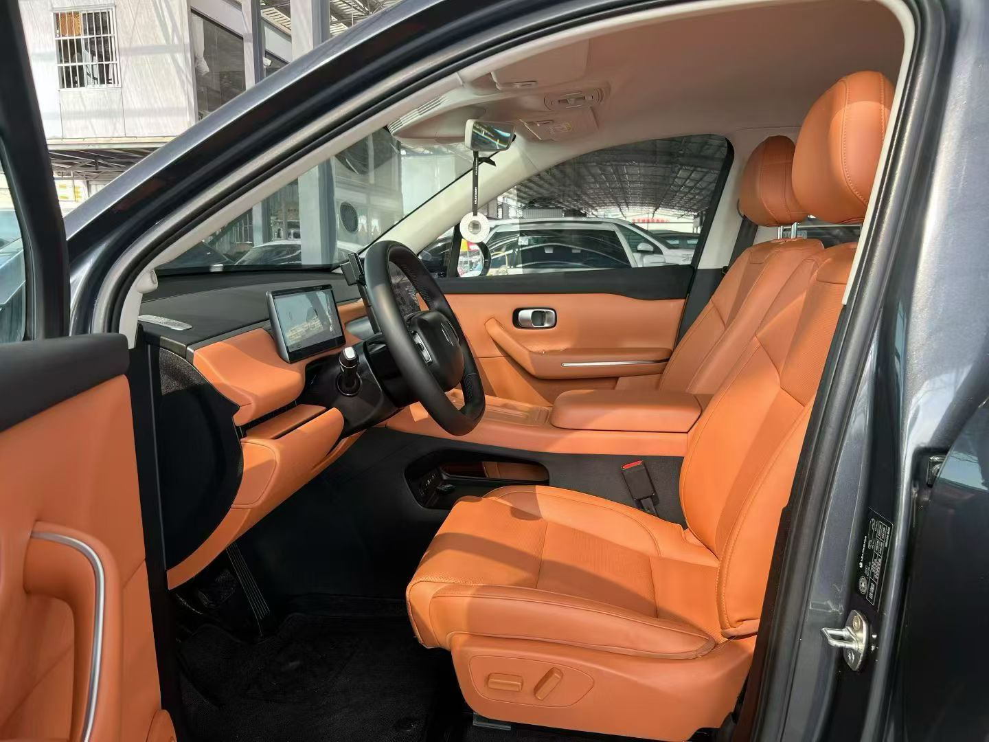 零跑汽车 零跑C10 2024 汽车图片 #4