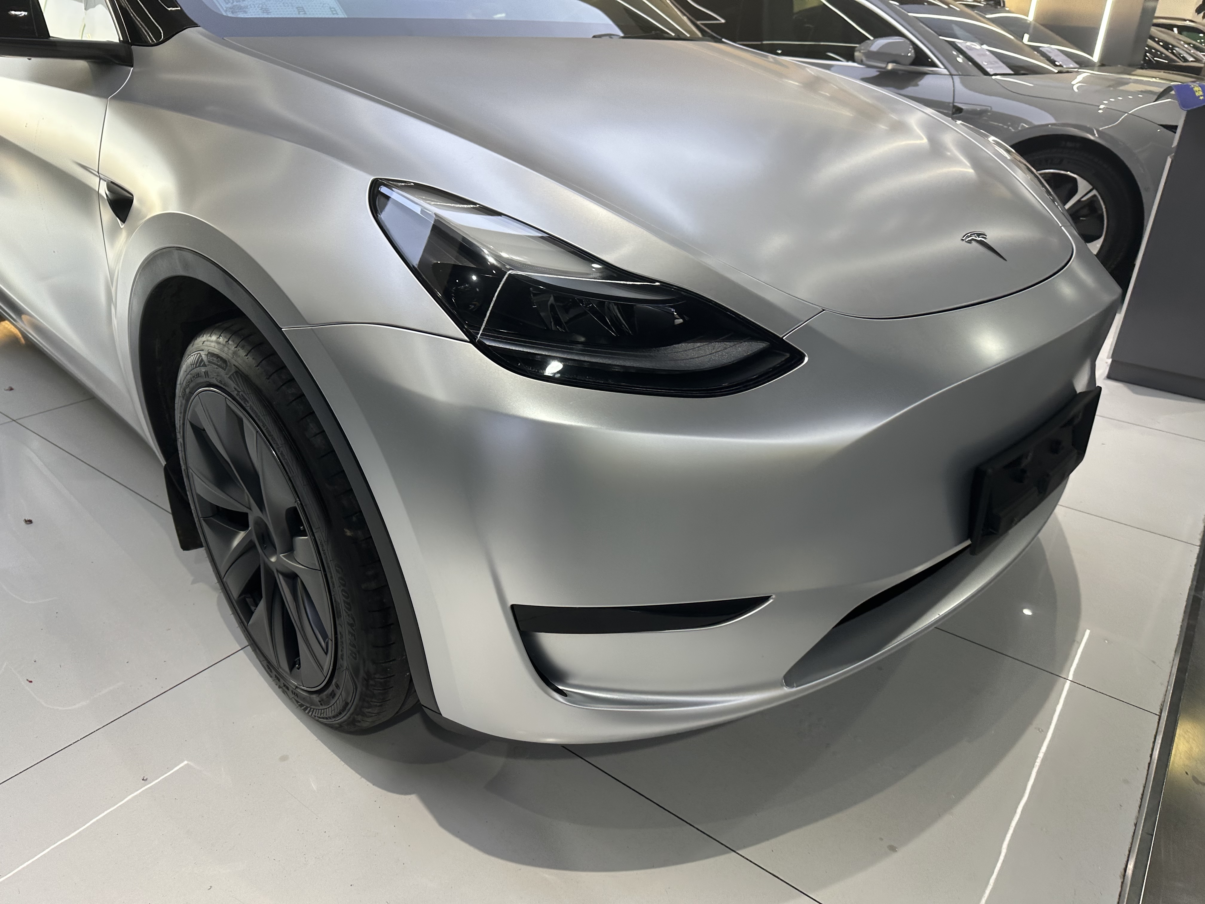 Tesla Model Y 2024 car image #4
