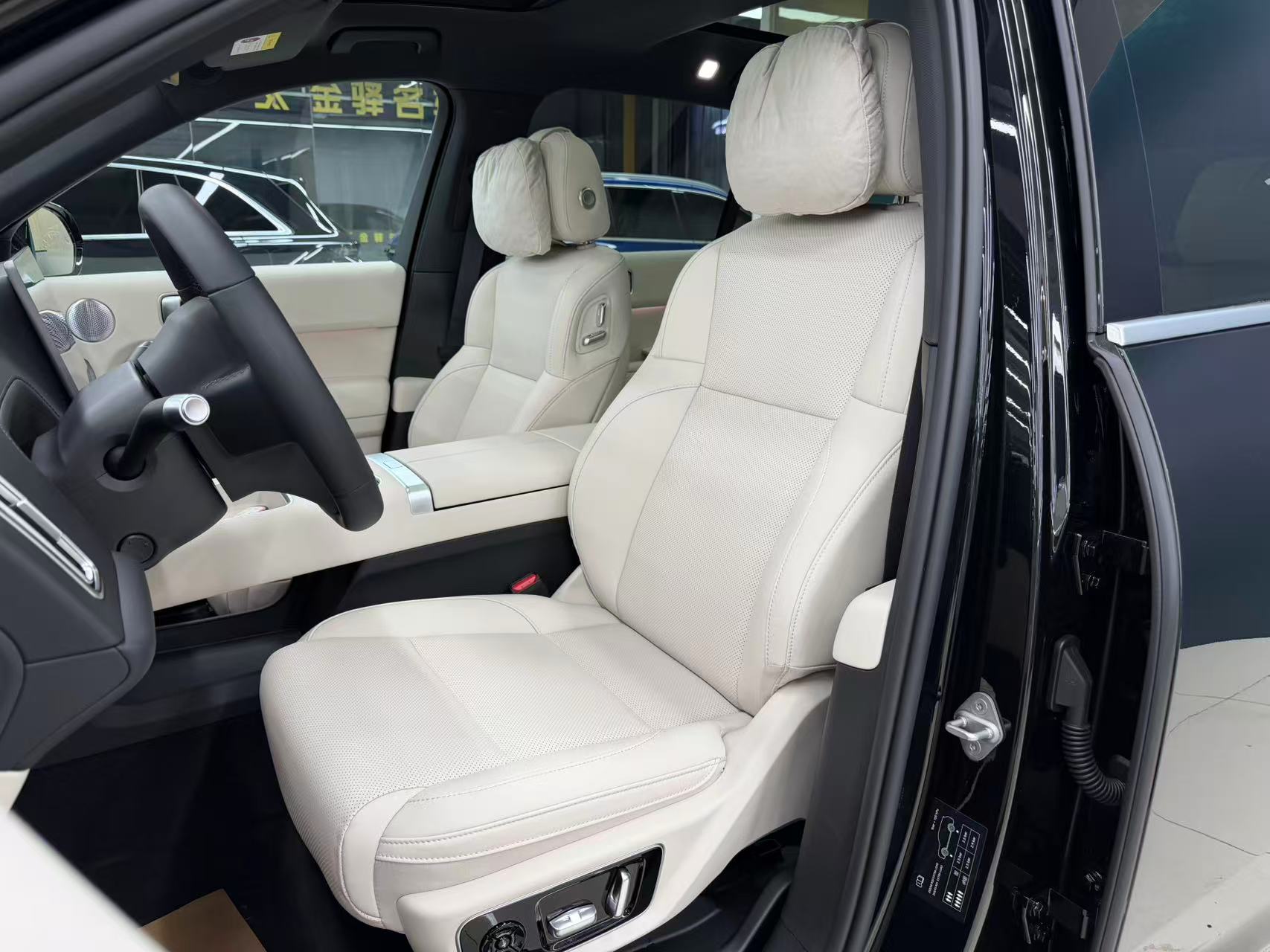 Li L7 2025 immagine di auto #4