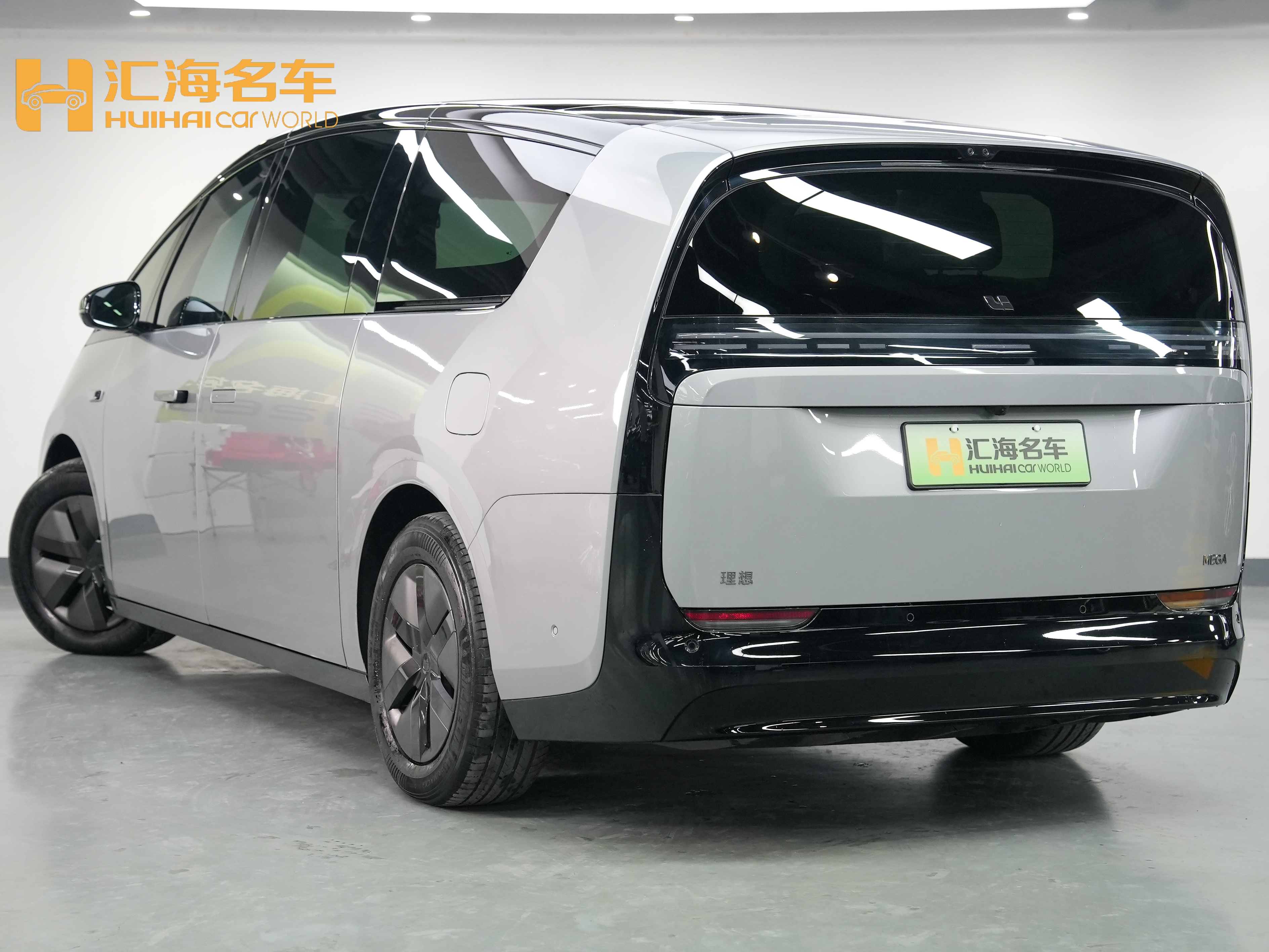 理想汽车 理想MEGA 2025 汽车图片 #4