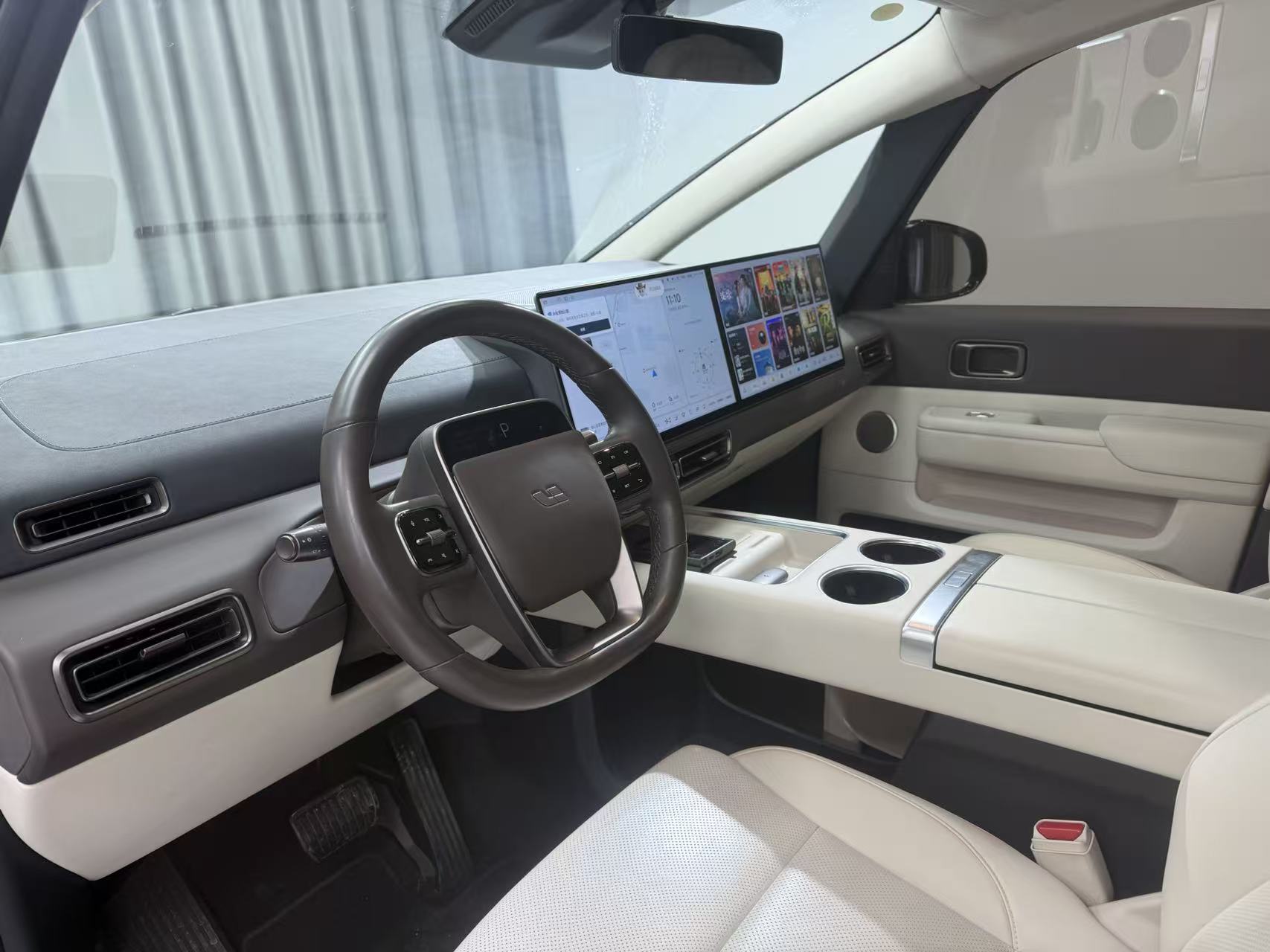 理想汽车 理想MEGA 2024 汽车图片 #4