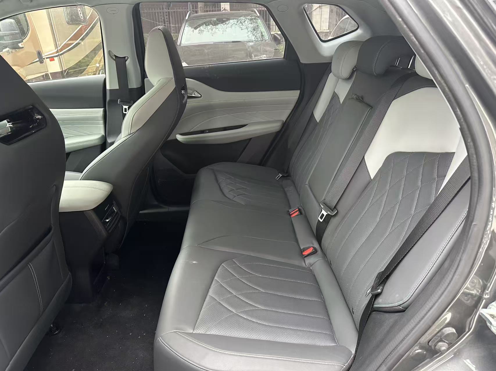 Changan UNI-Z PHEV 2025 car image #4