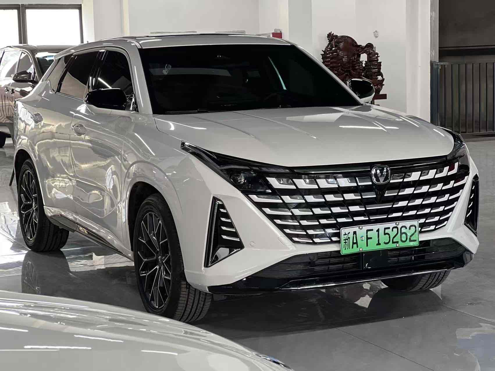 Changan UNI-Z 2024 car image #4