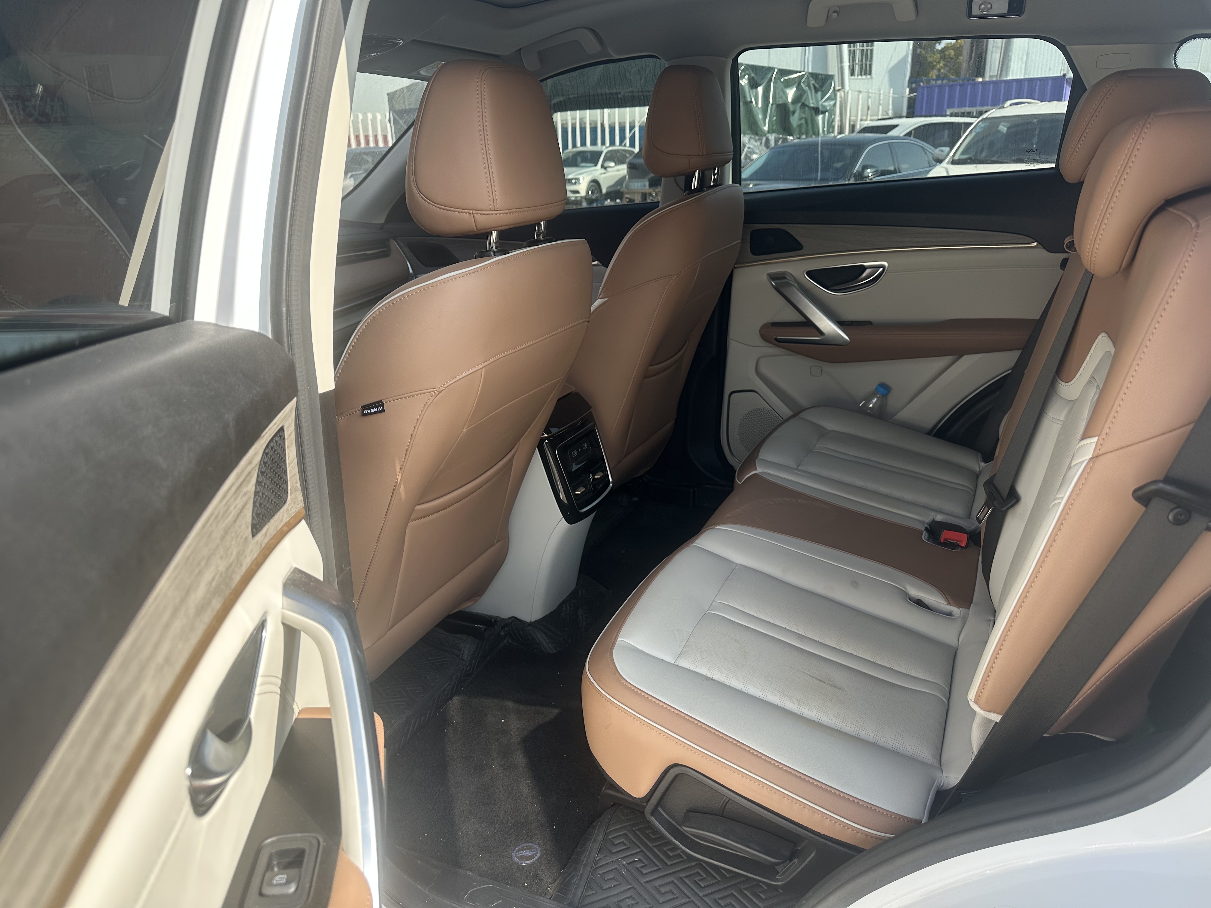 Jetour X70 C-DM 2024 #4 Jetour X70 C-DM 2024 car image #4