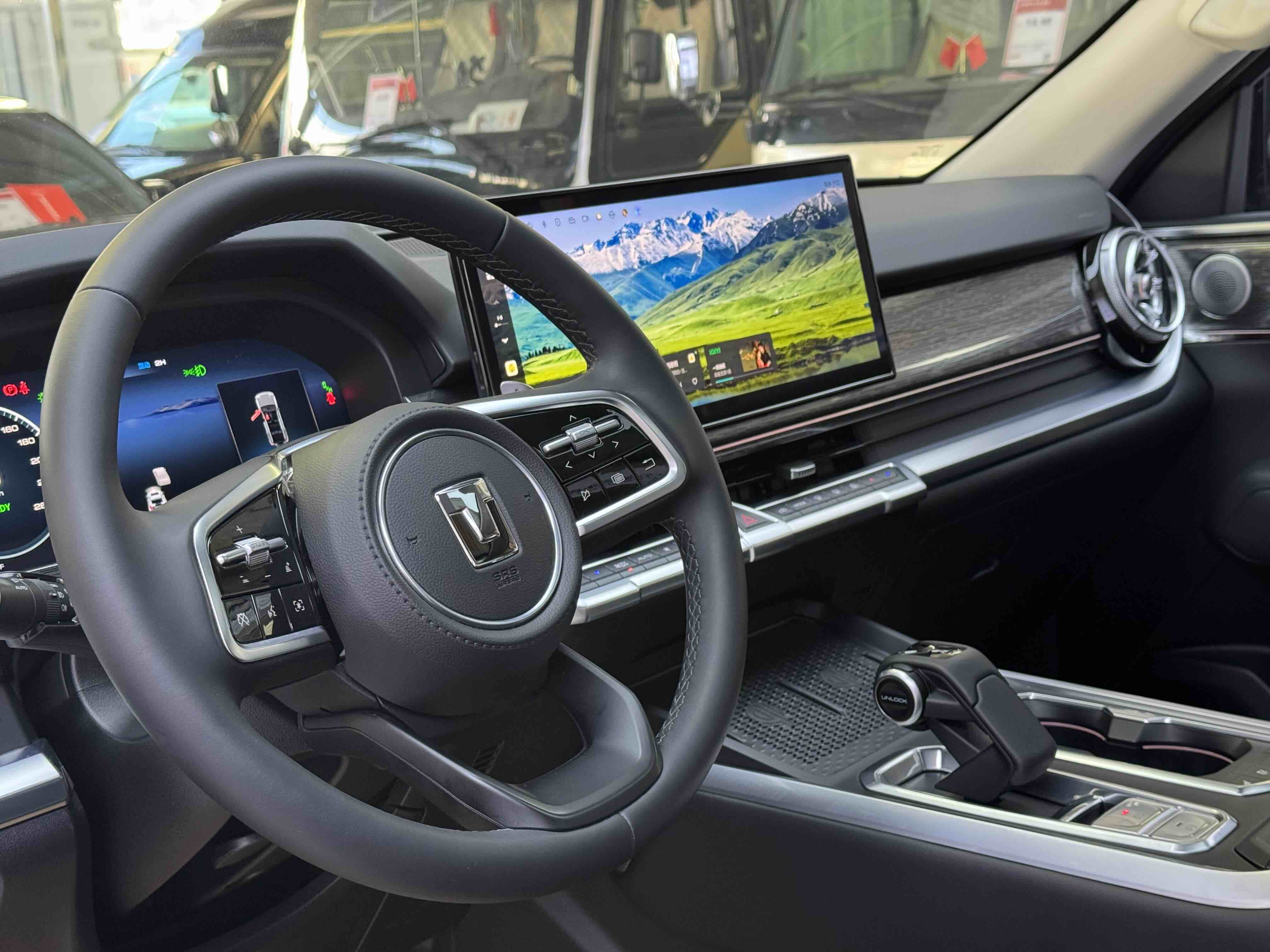 Tank 400 New Energy 2025 car image #4