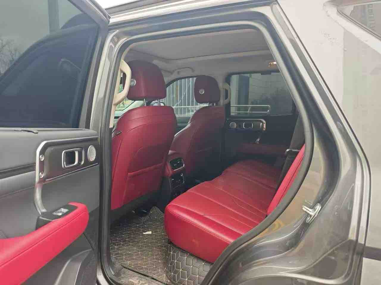 Tank 400 New Energy 2024 #4 Tank 400 New Energy 2024 car image #4