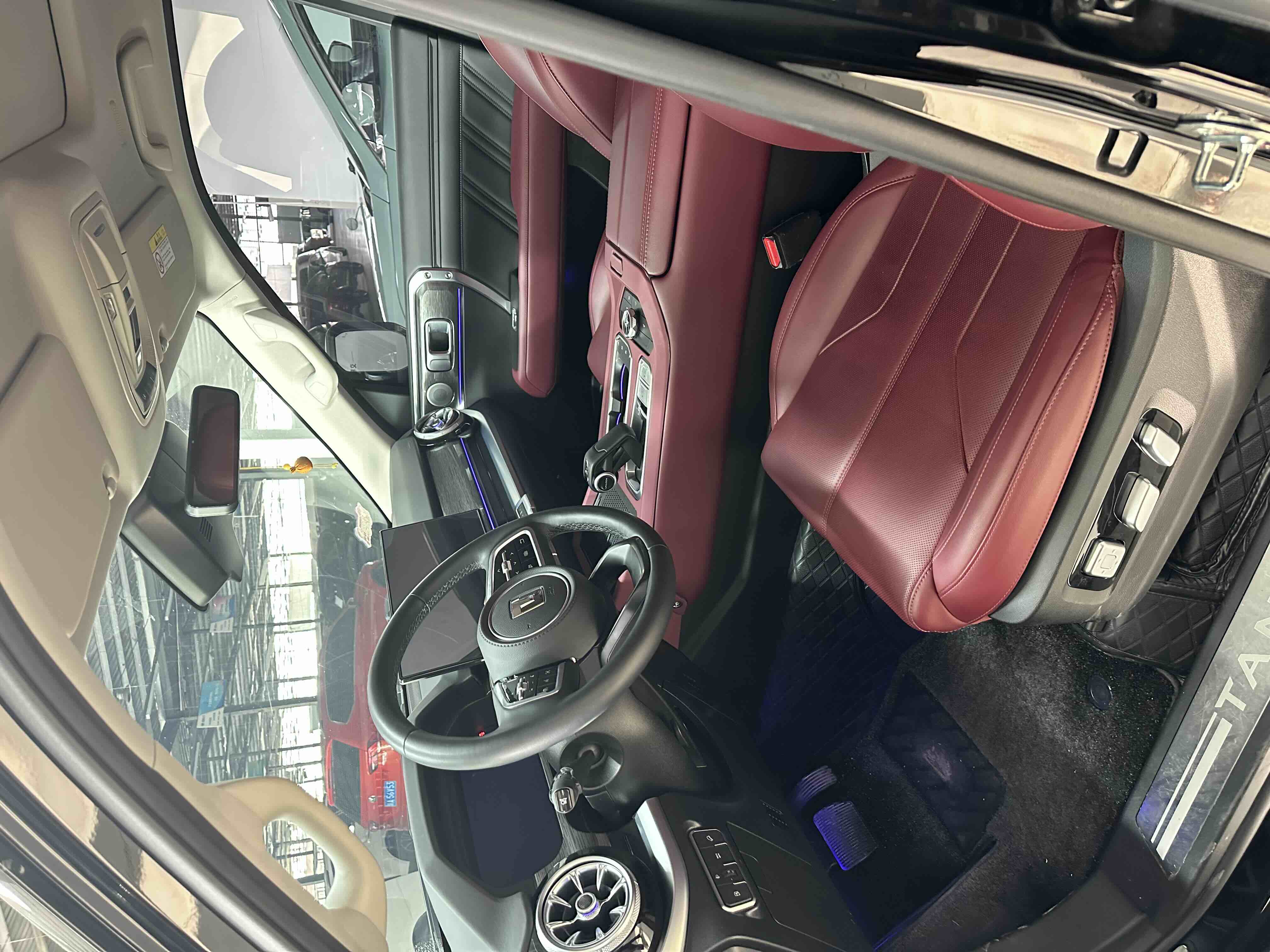 Tank 400 New Energy 2024 #4 Tank 400 New Energy 2024 car image #4