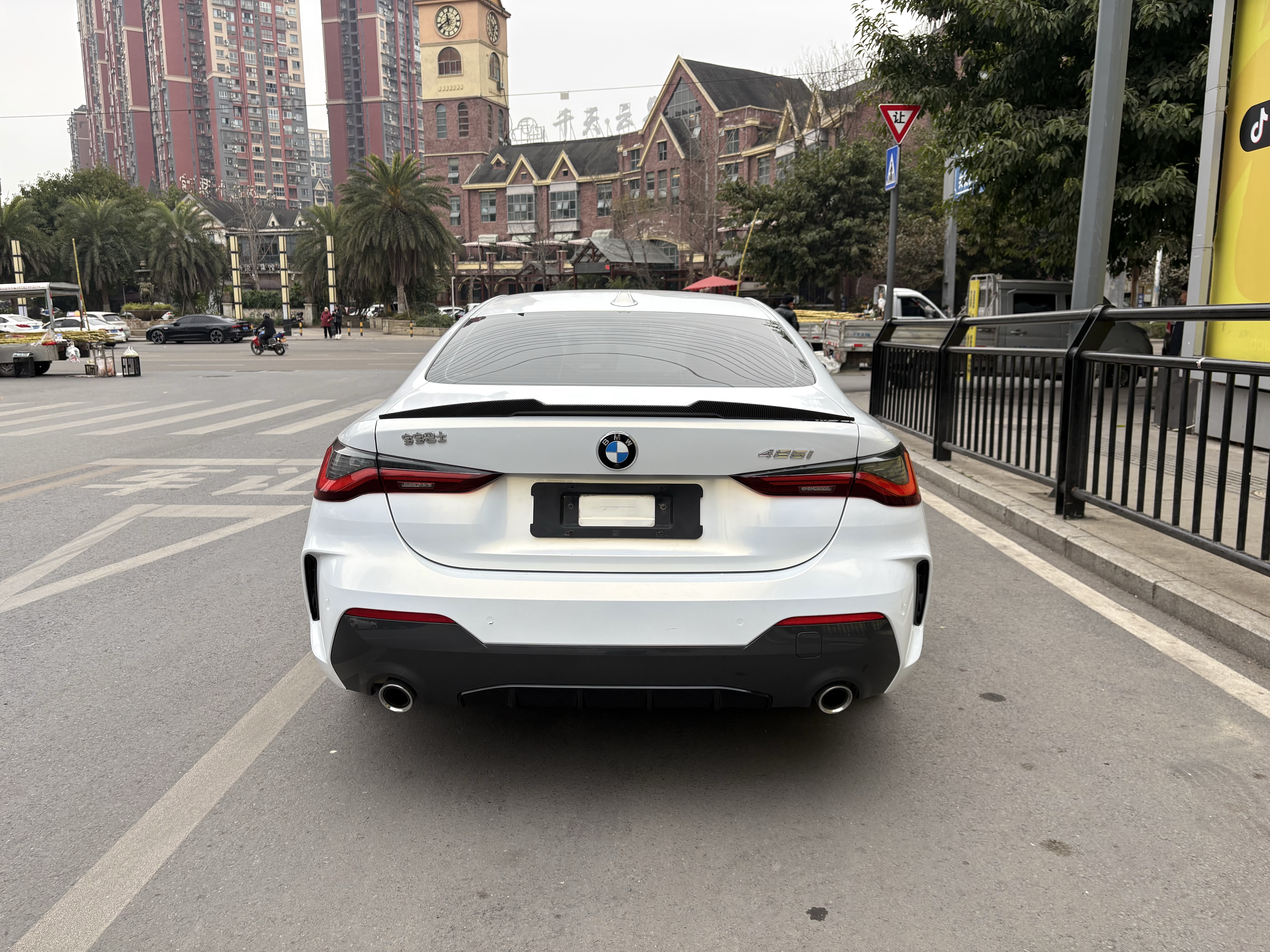 BMW 4 Series 2024 car image #4