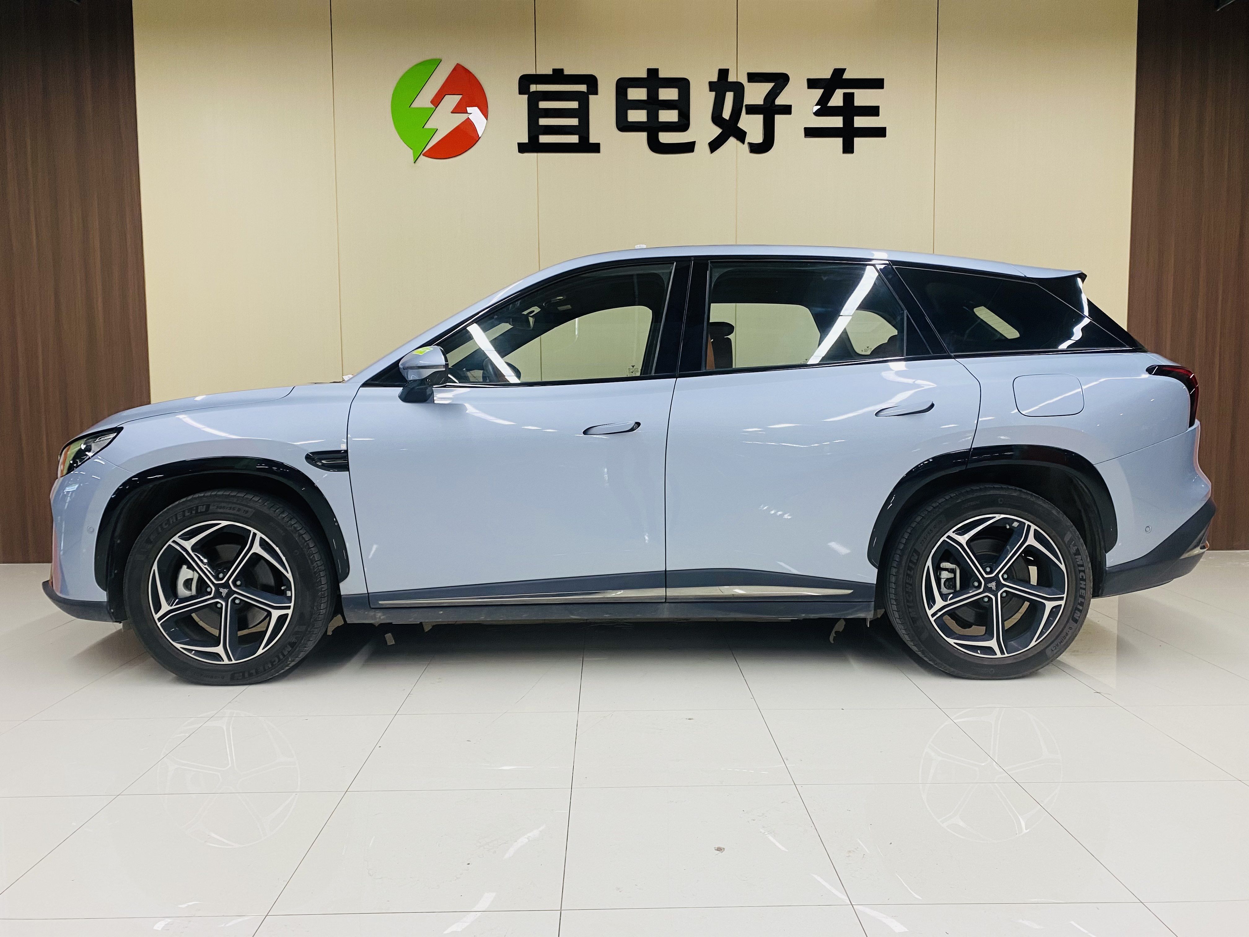 Neta L 2024 #4 Neta L 2024 изображение автомобиля #4