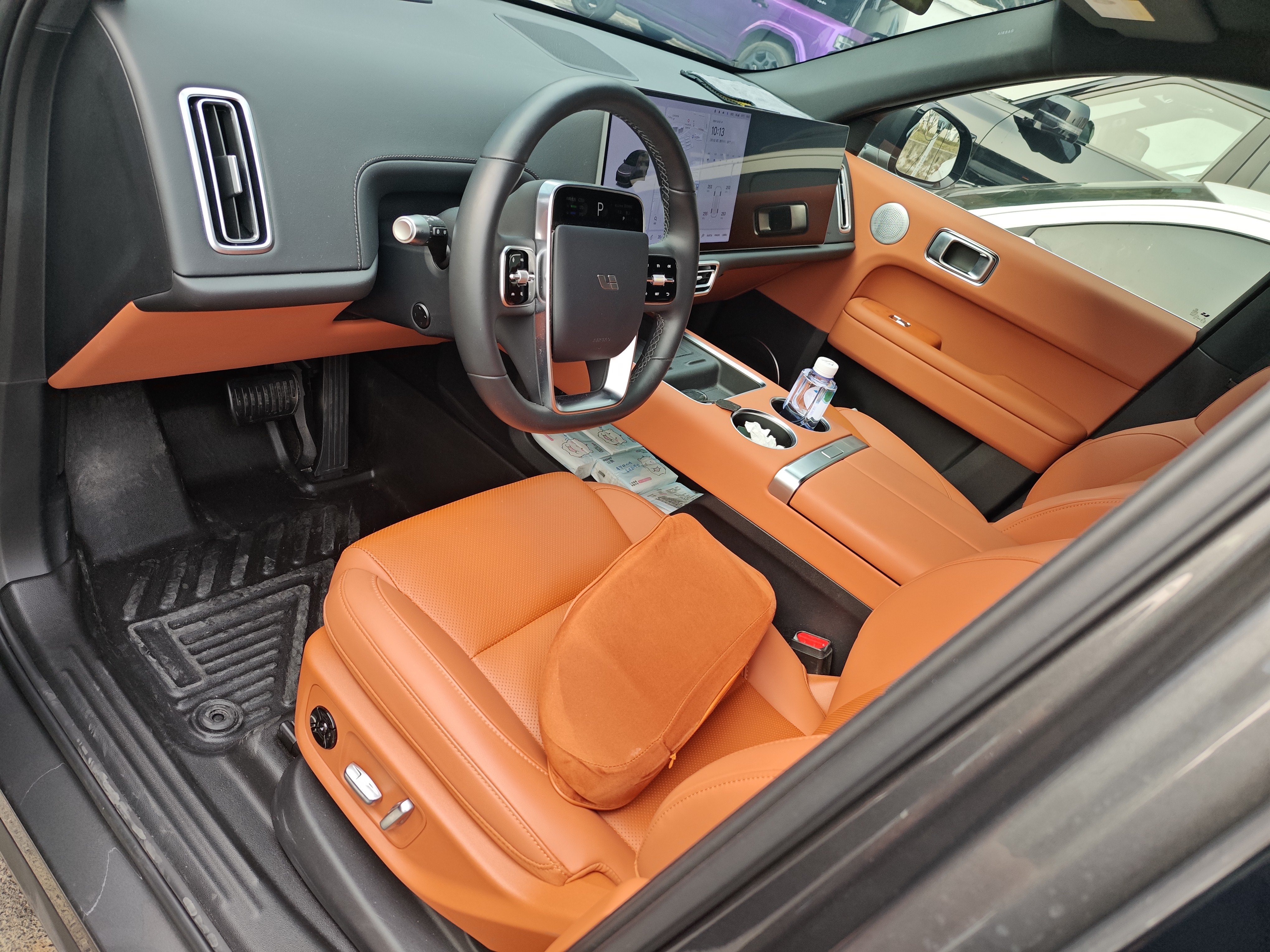 Li L6 2025 صورة سيارة #4