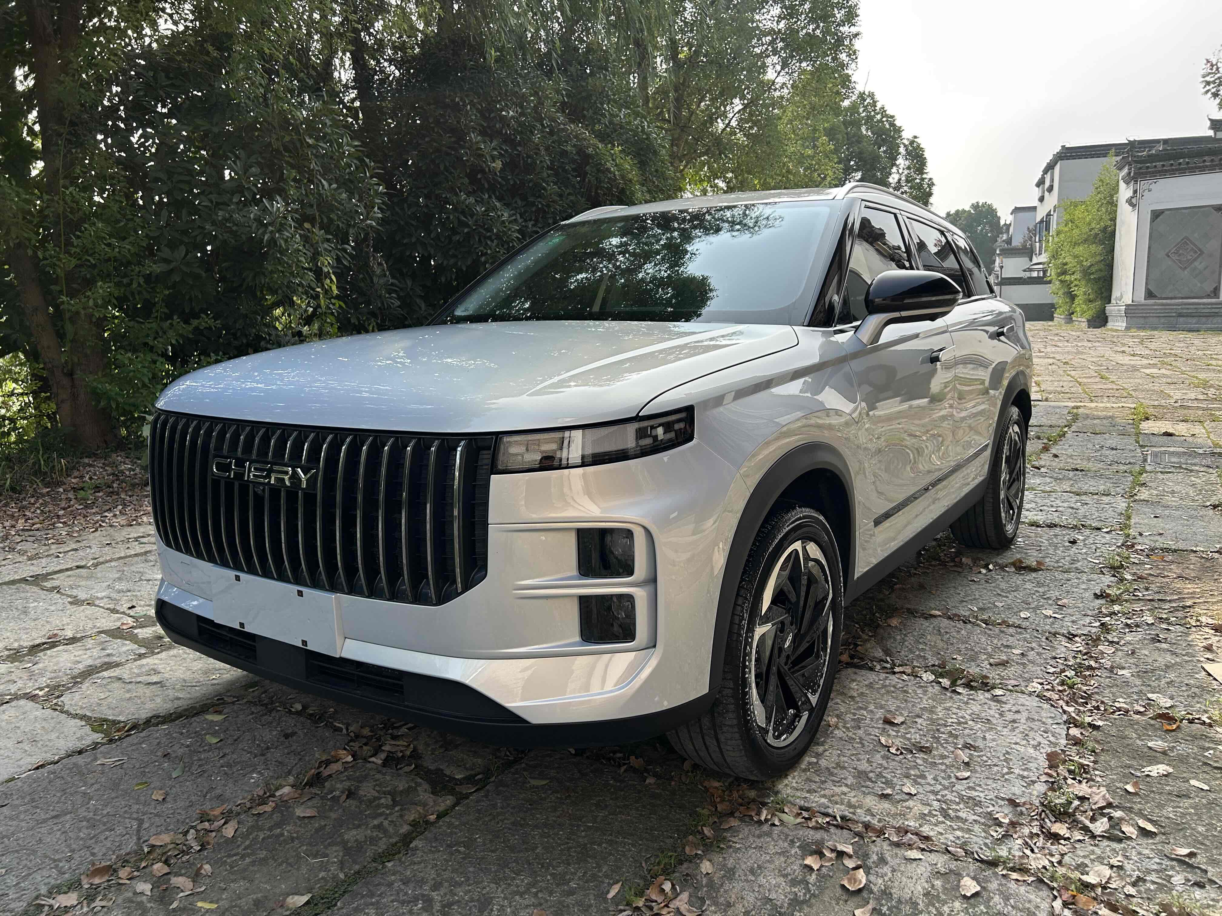 Chery Exploration 06 C-DM 2025 car image #4