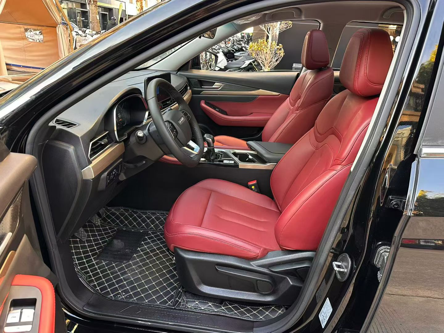 Jetour X70 2024 car image #4