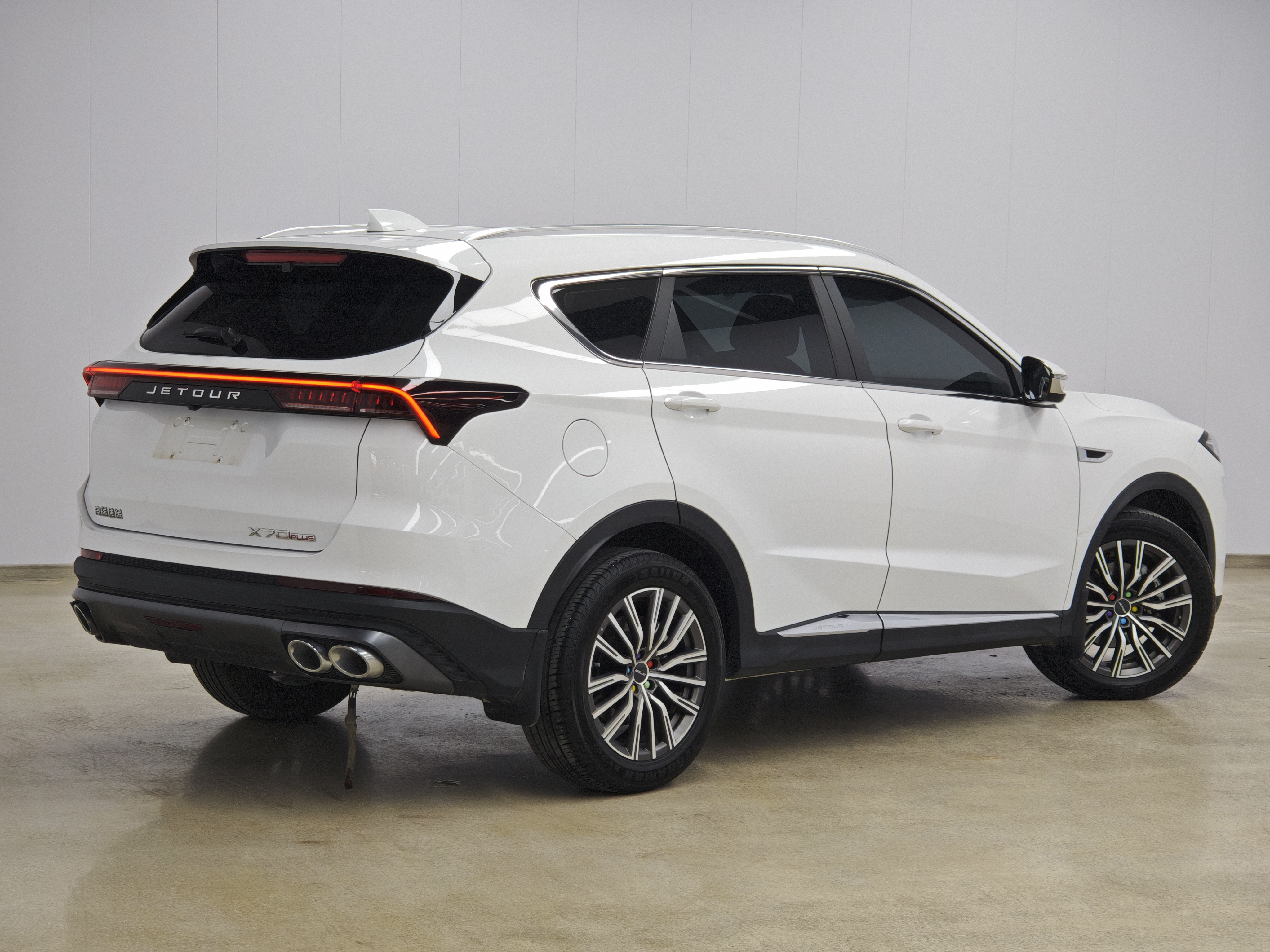 Jetour X70 PLUS 2025 #4 Jetour X70 PLUS 2025 car image #4