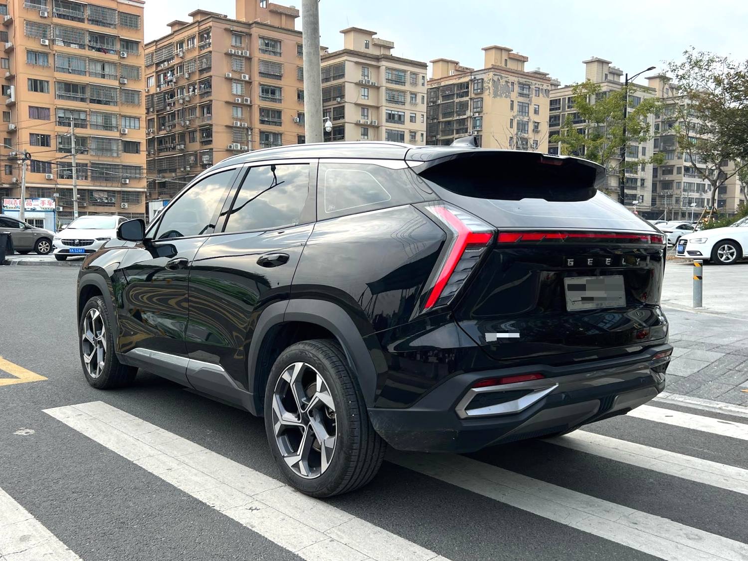 GEELY Boyue L 2025 #4 GEELY Boyue L 2025 car image #4