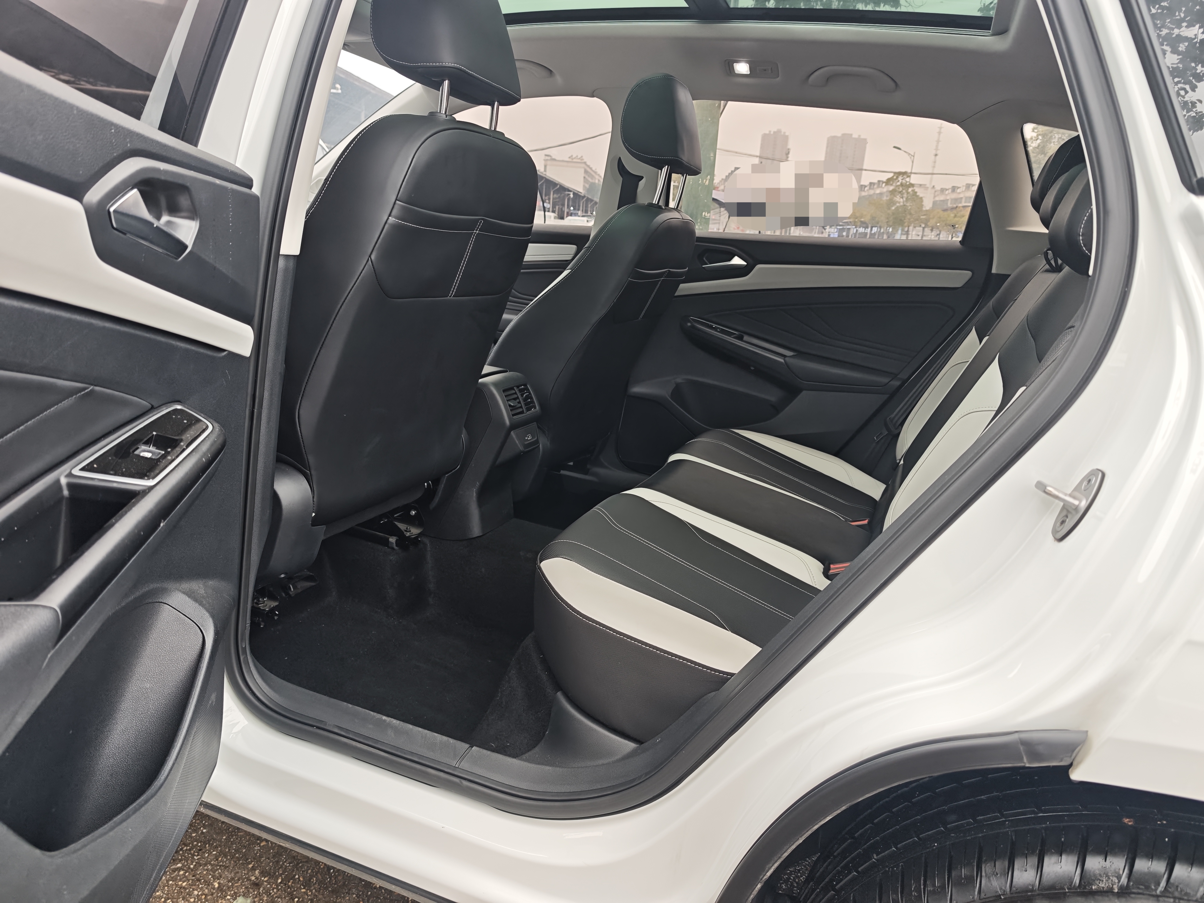 Jetta VS7 2025 car image #4