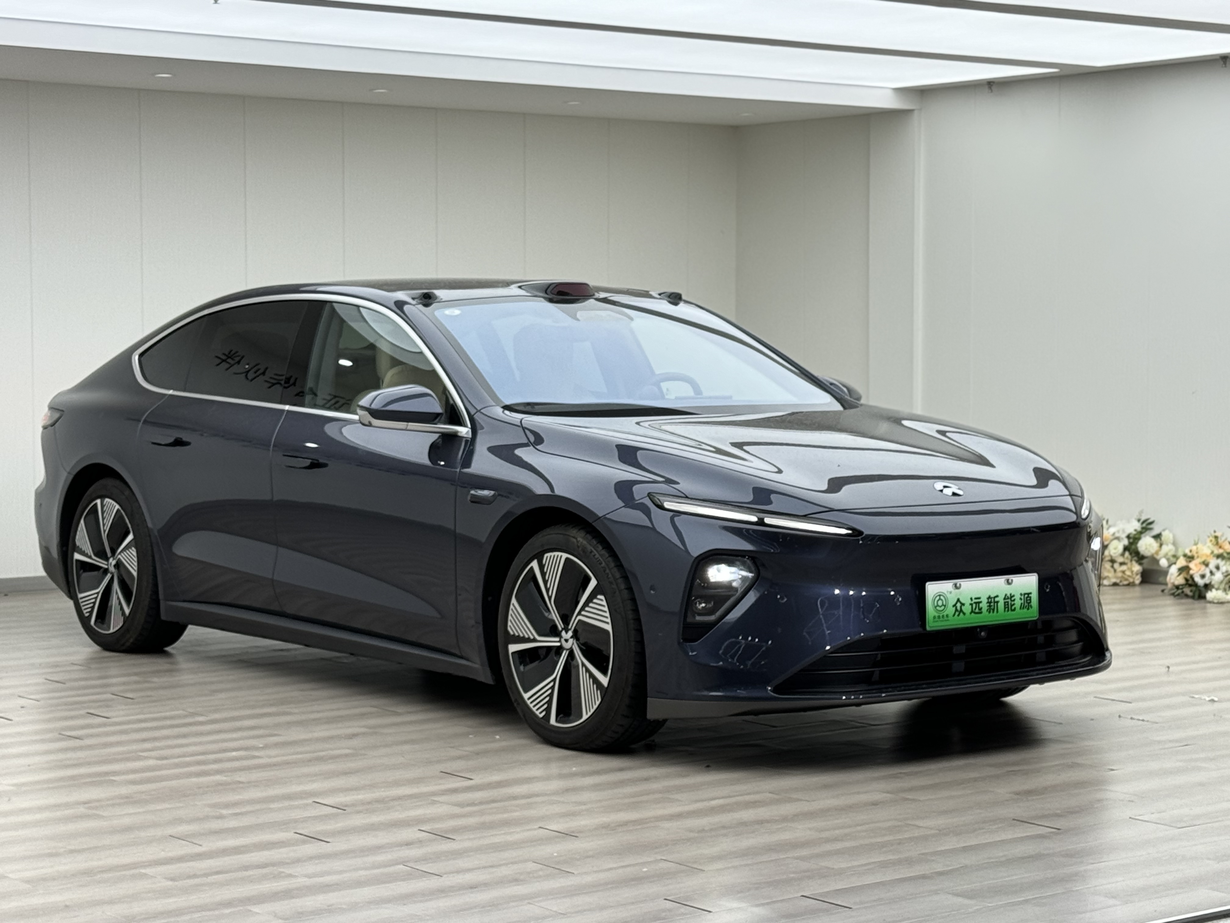 NIO ET7 2024 car image #4
