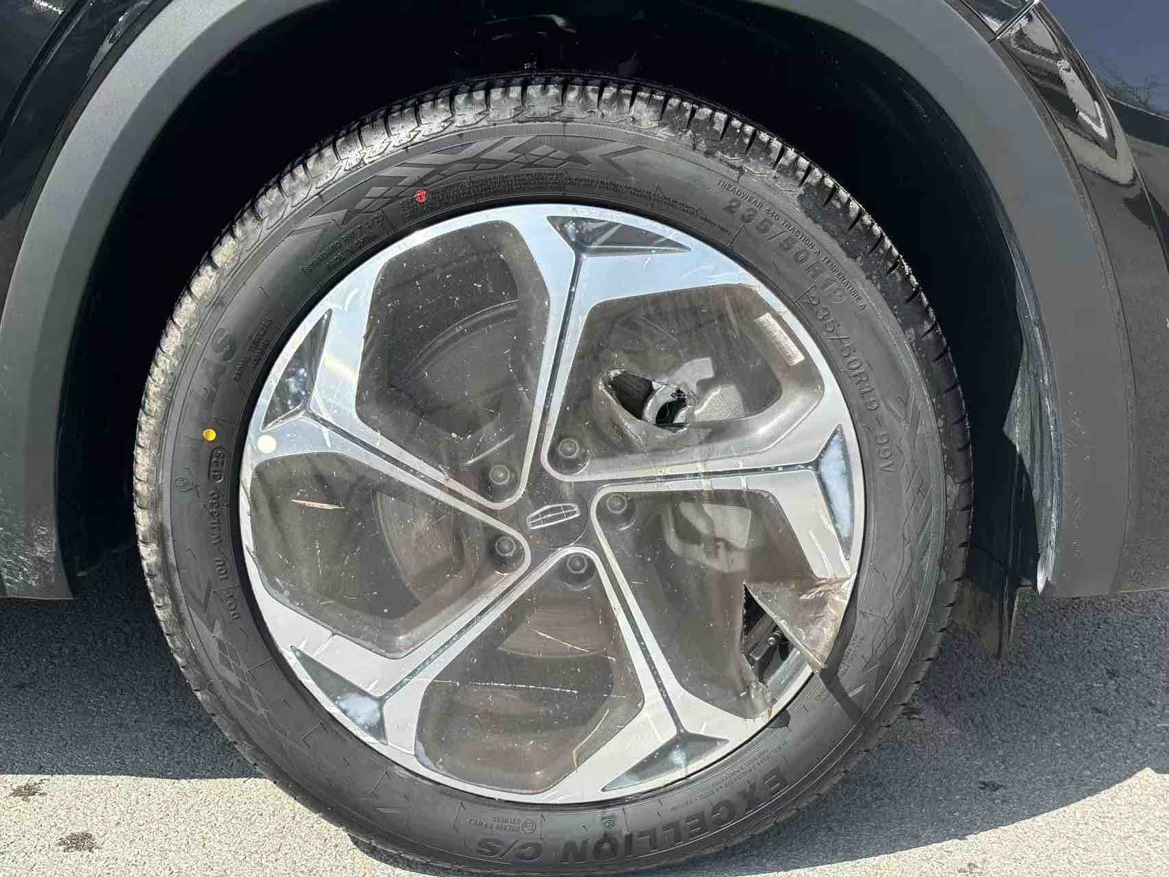 GEELY Monjaro 2026 immagine di auto #4