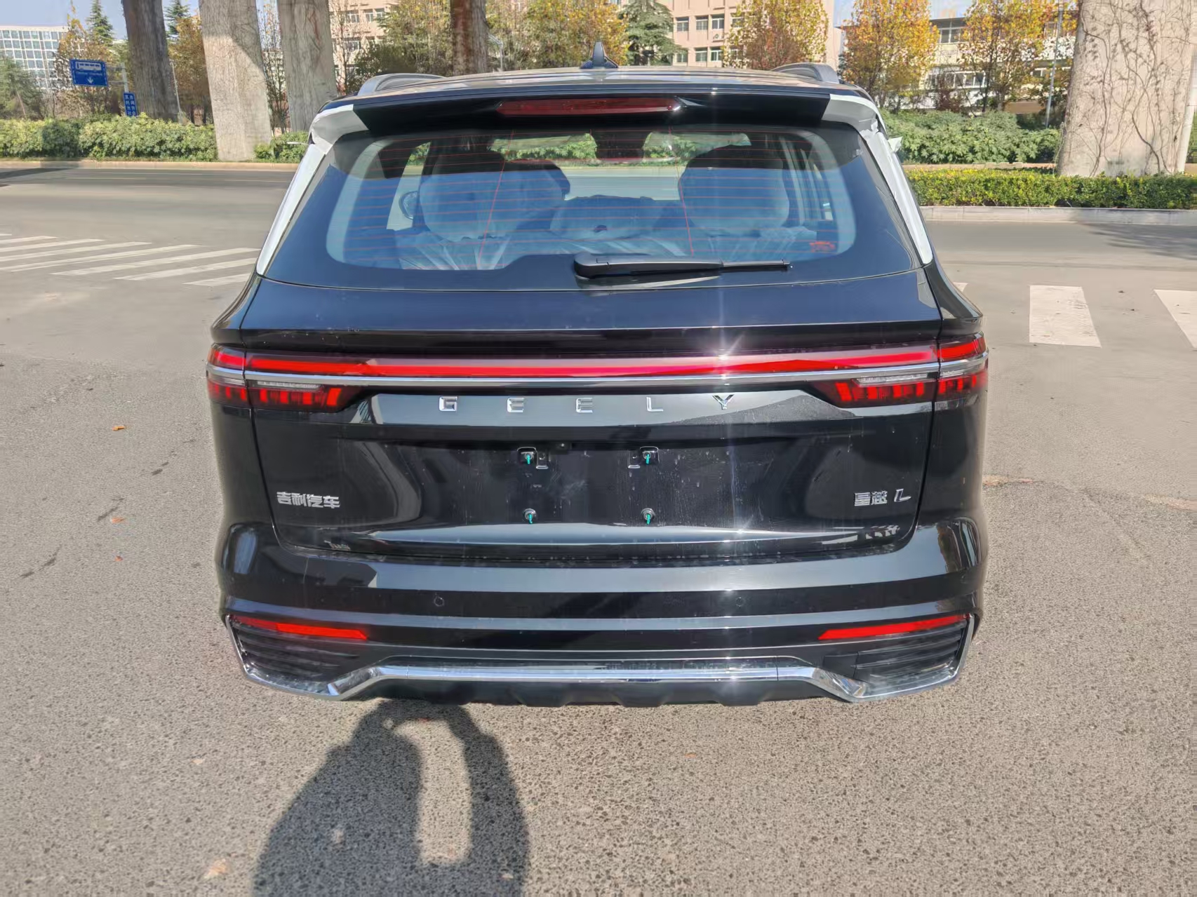 GEELY Monjaro 2025 #4 GEELY Monjaro 2025 car image #4