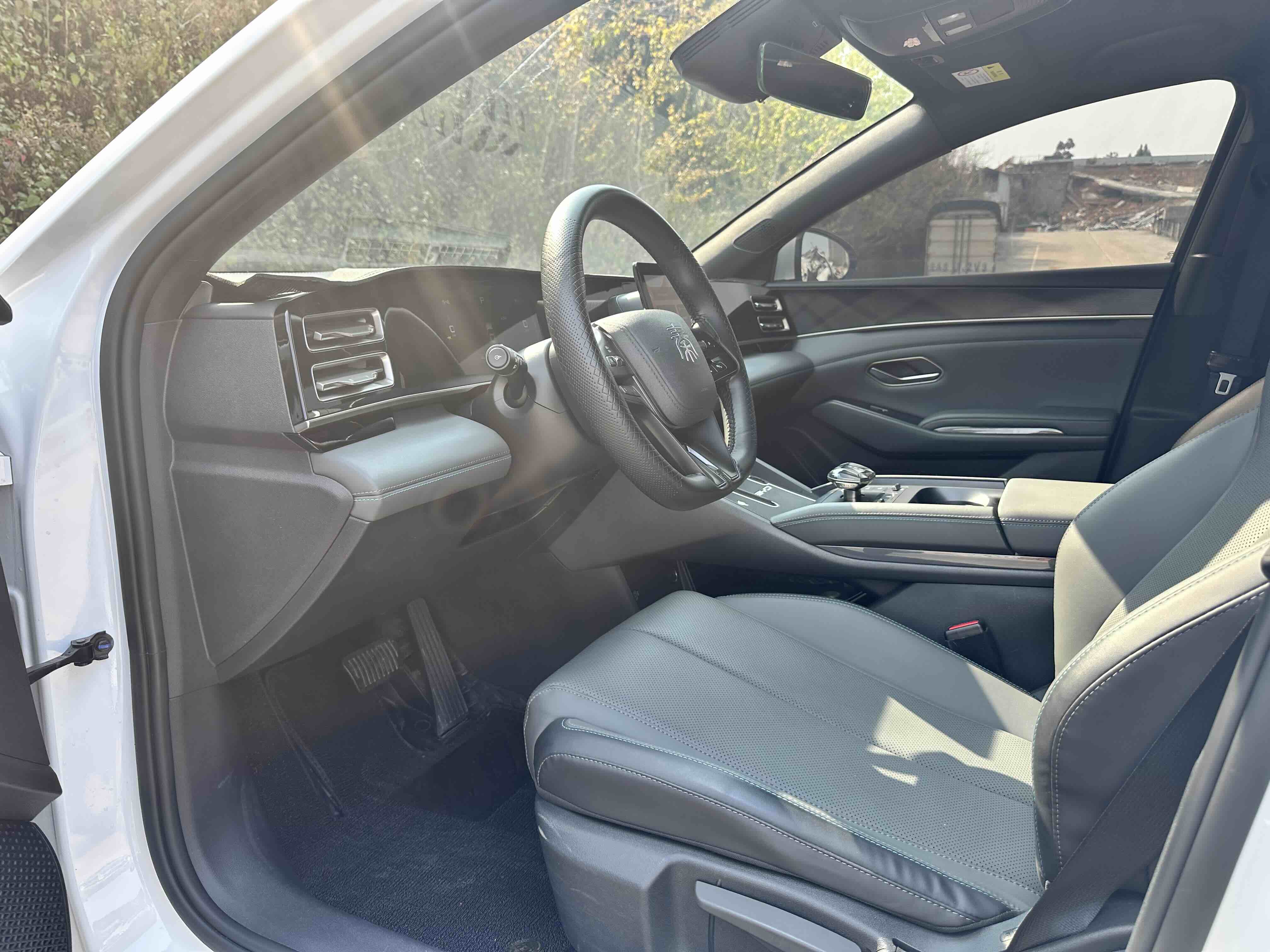 BYD Qin L 2025 car image #4