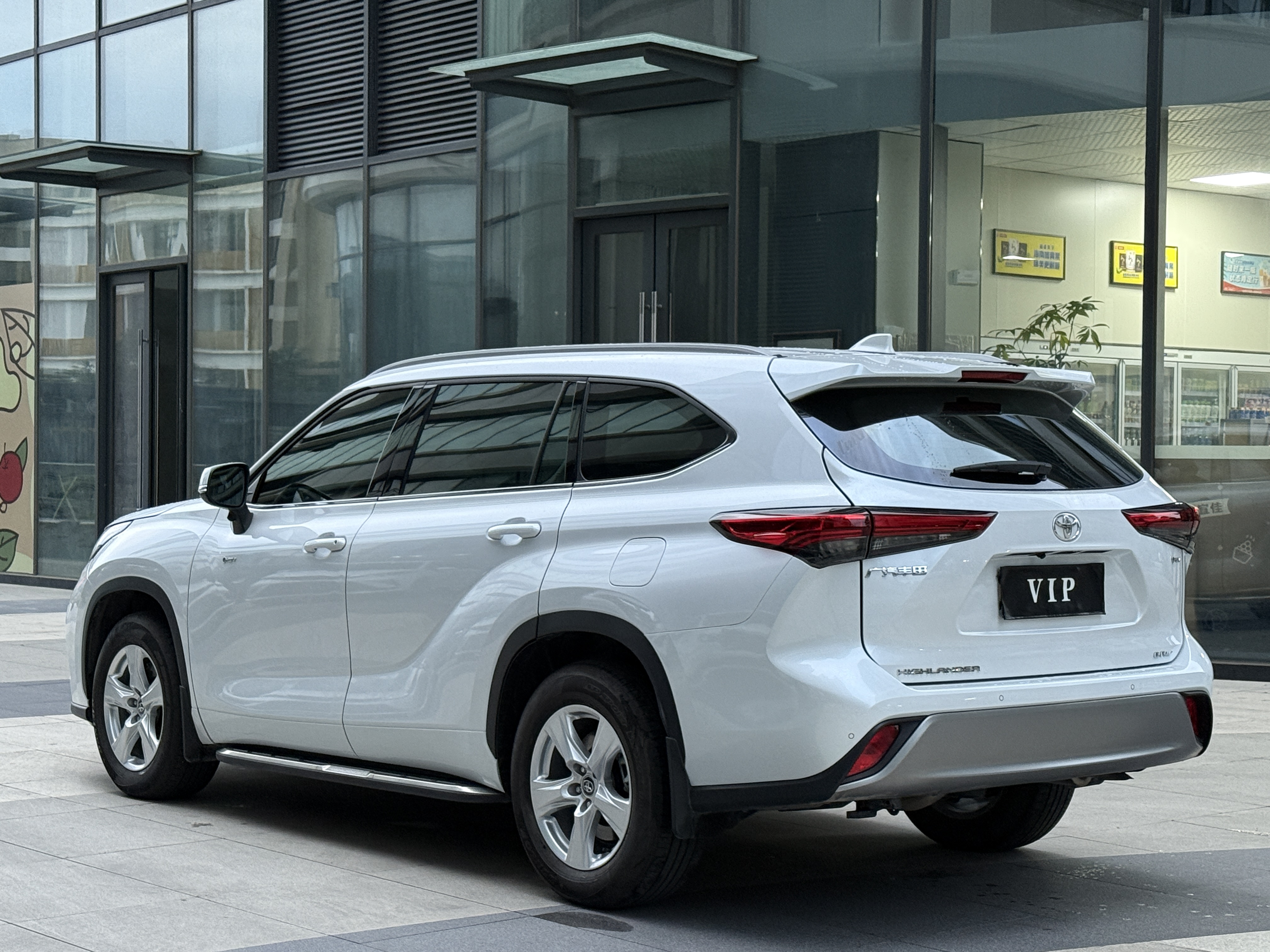 丰田 汉兰达 2025 汽车图片 #4