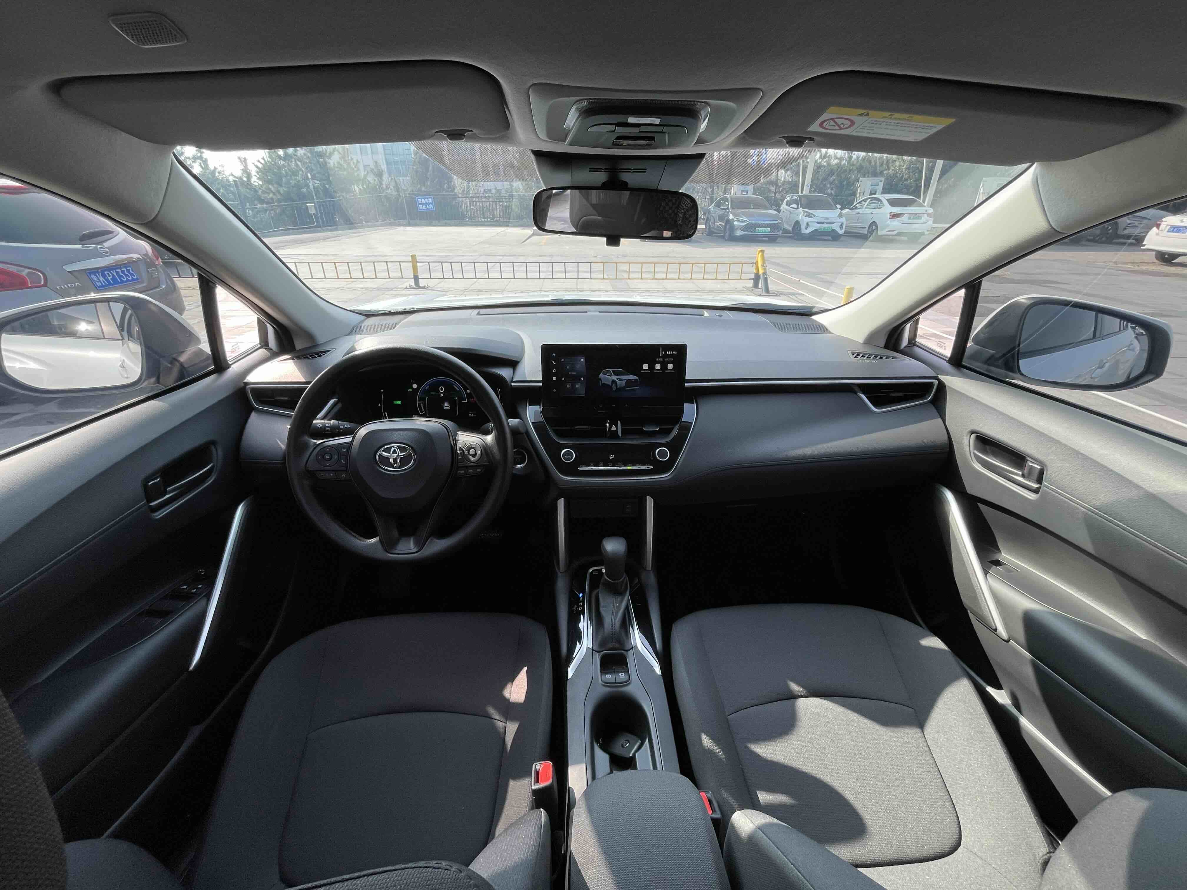 Toyota Corolla Cross 2025 #4 Toyota Corolla Cross 2025 car image #4