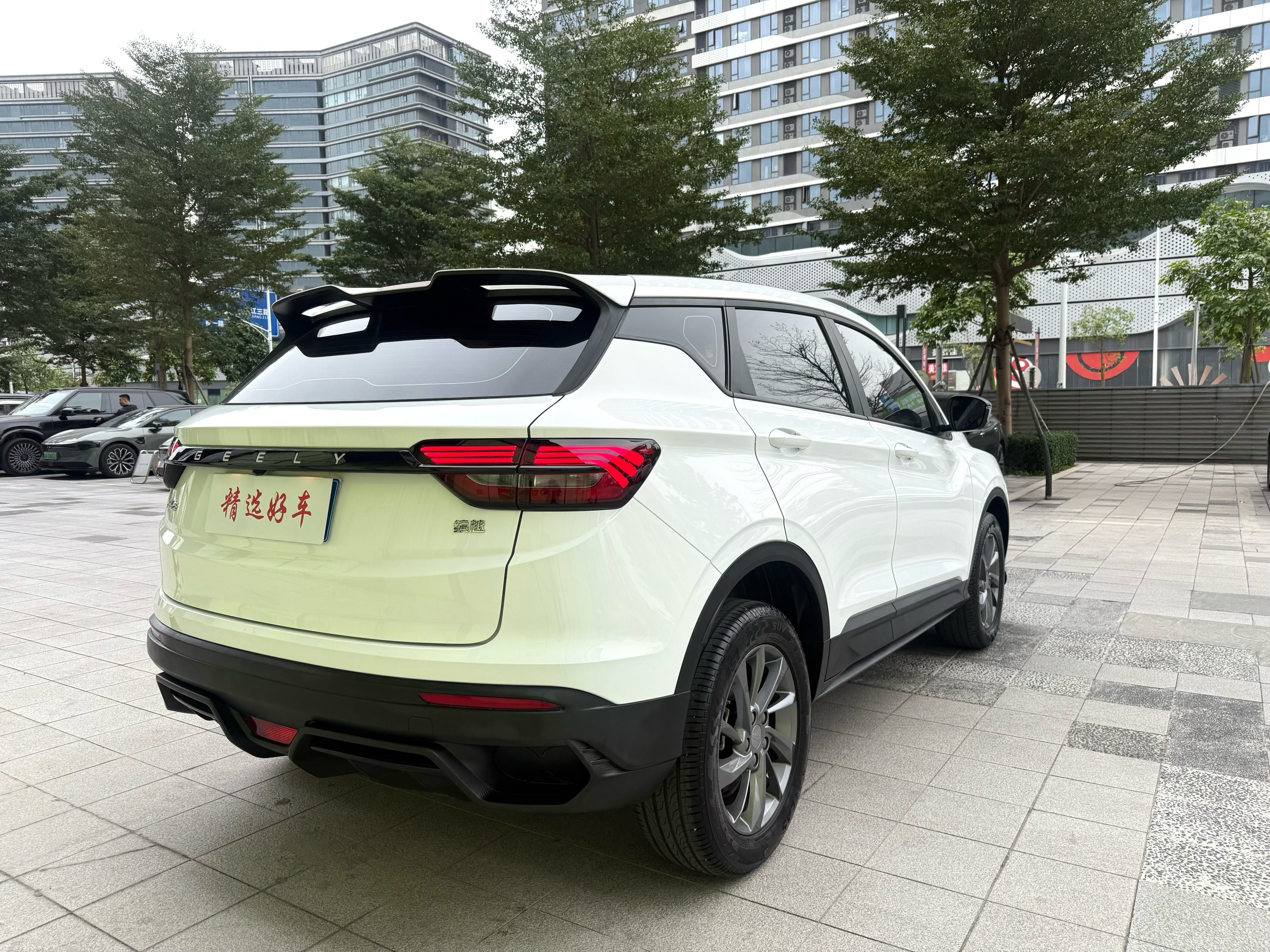 GEELY Coolray 2025 #4 GEELY Coolray 2025 car image #4