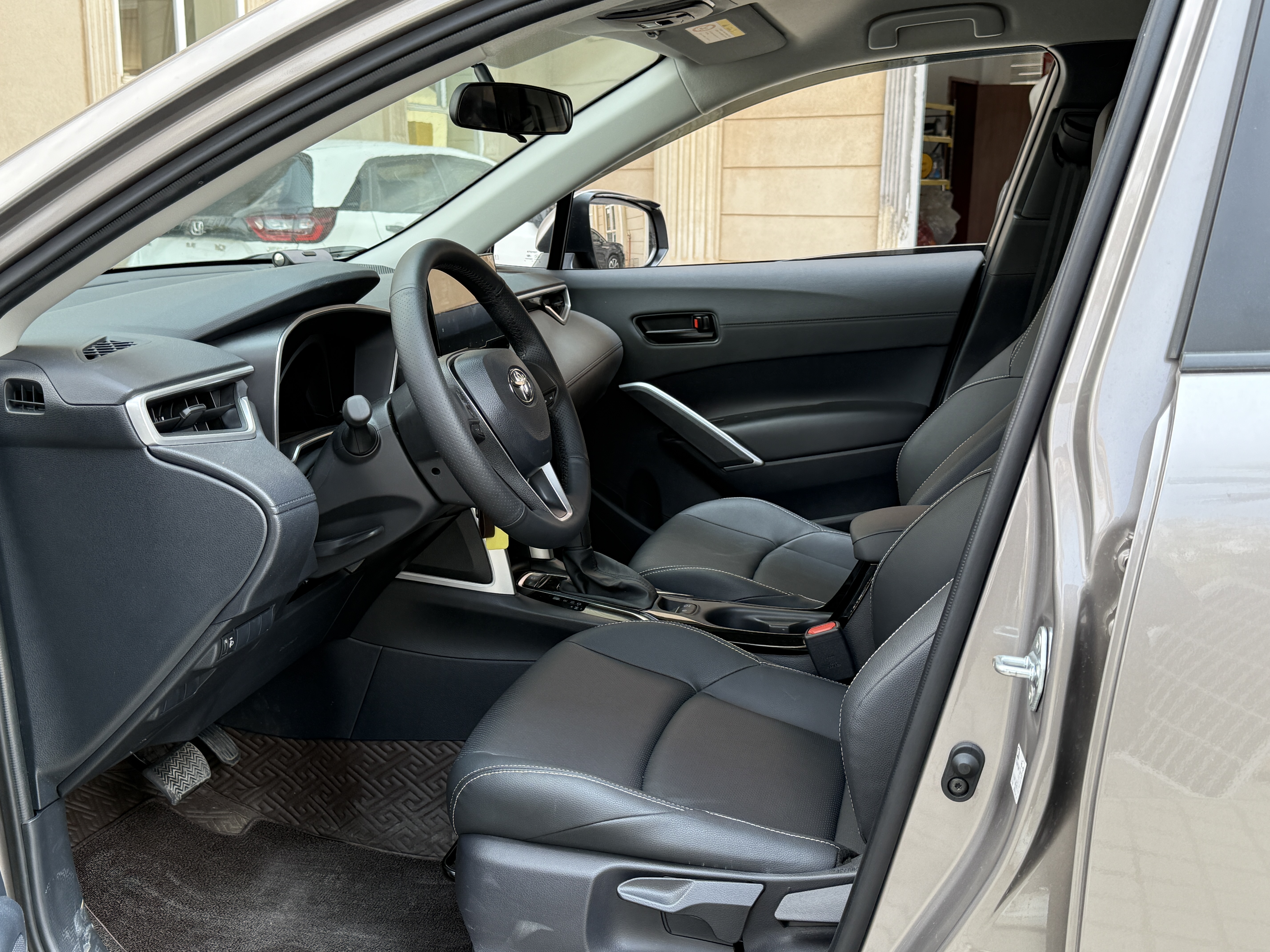 丰田 锋兰达 2025 汽车图片 #4