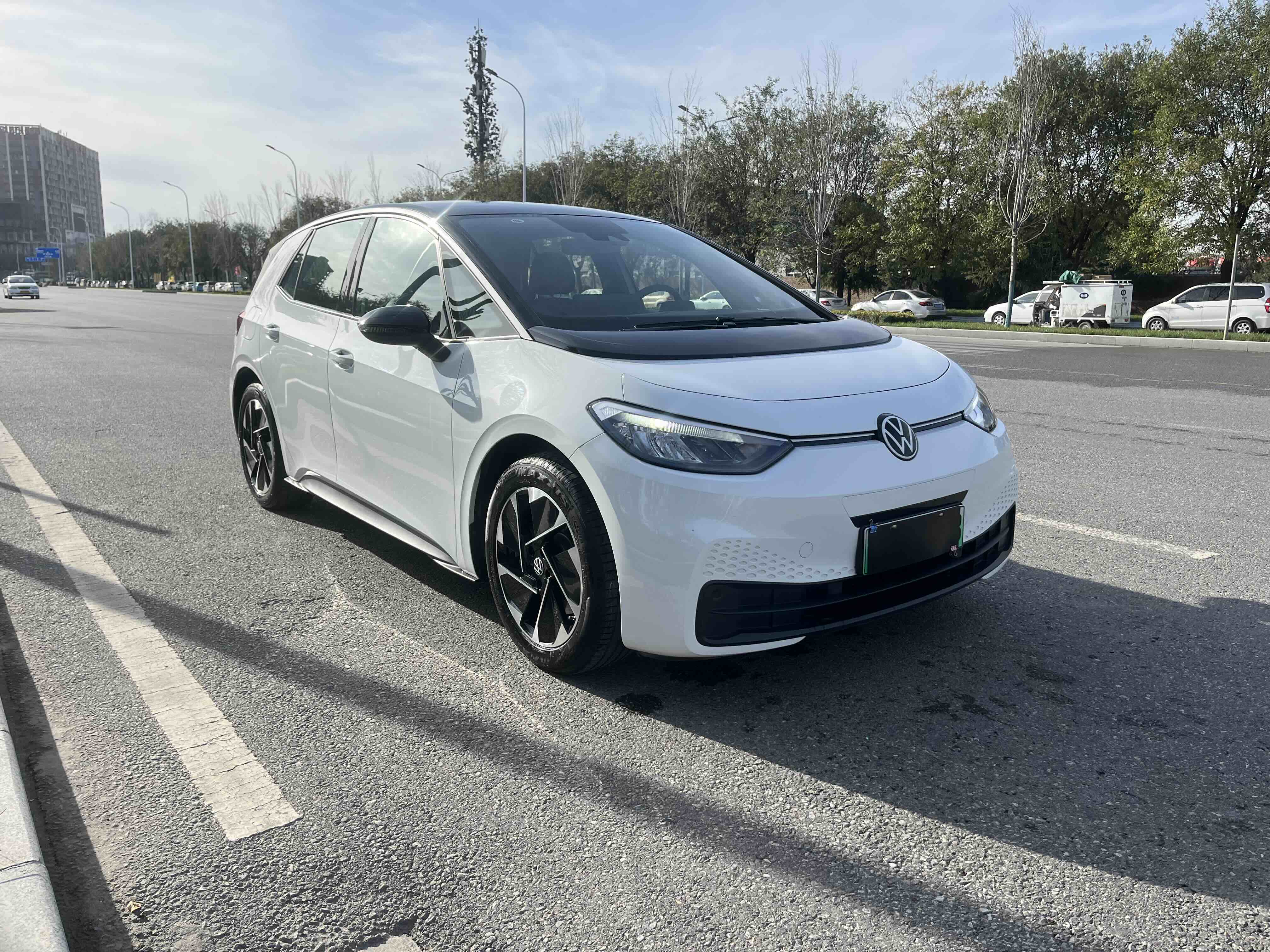 Volkswagen ID.3 2025 immagine di auto #4